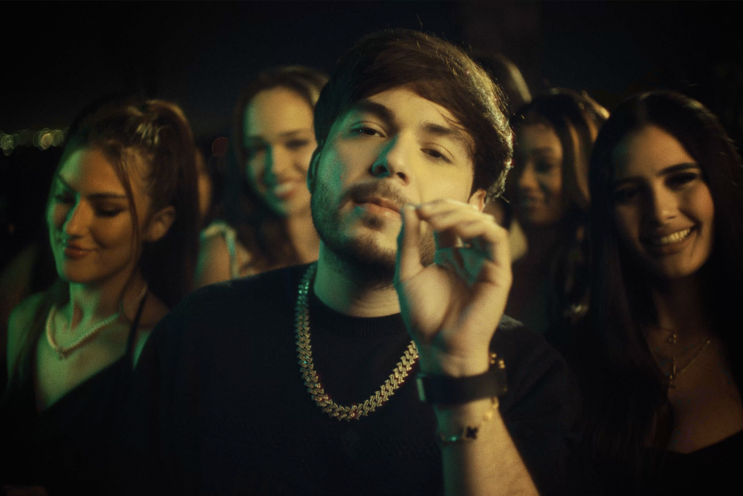 EL LOKERON - TITO DOUBLE P
