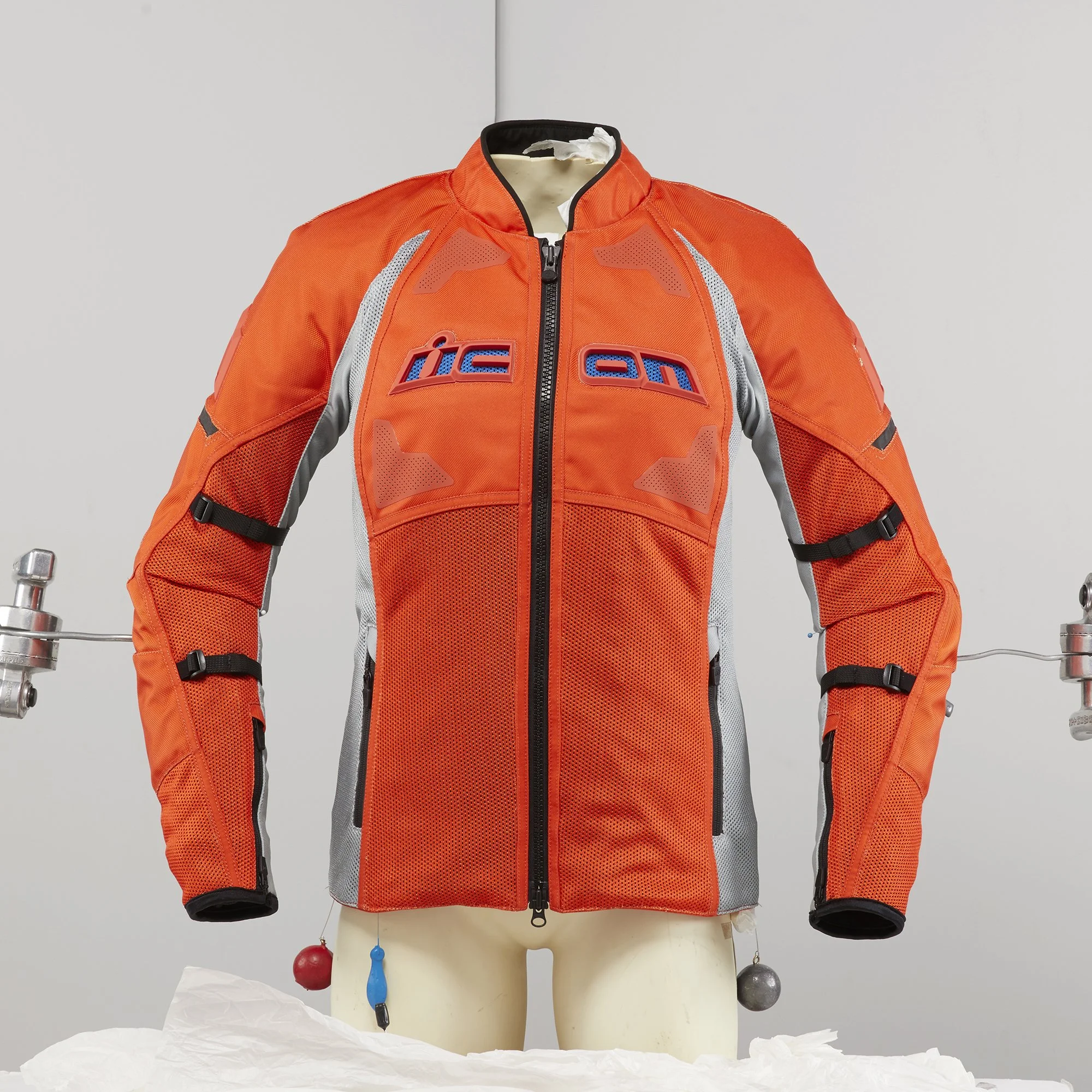 WmnsContra2JacketGrenadineFront_Main before.jpg