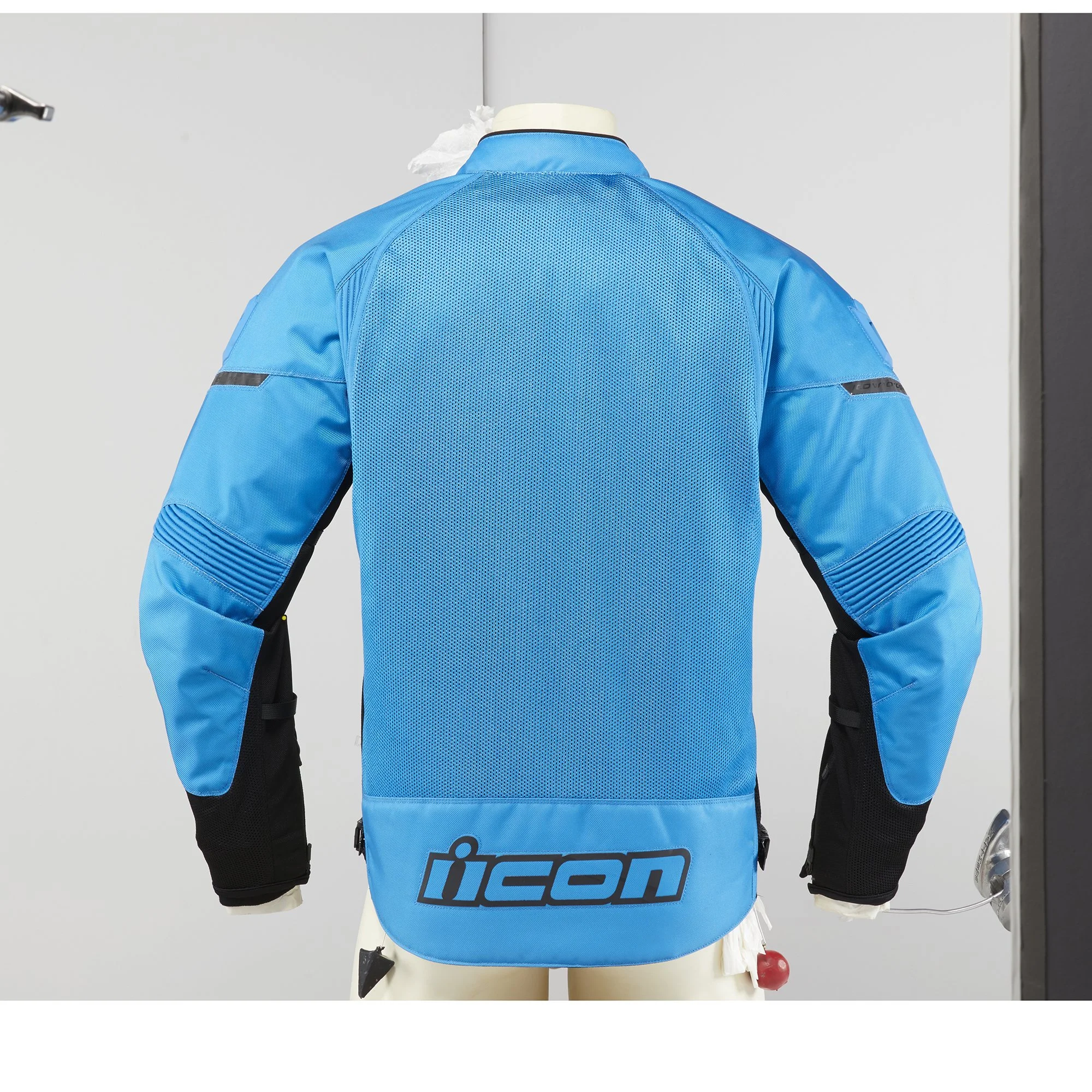 Contra2JacketLightBlueBack_Main before.jpg