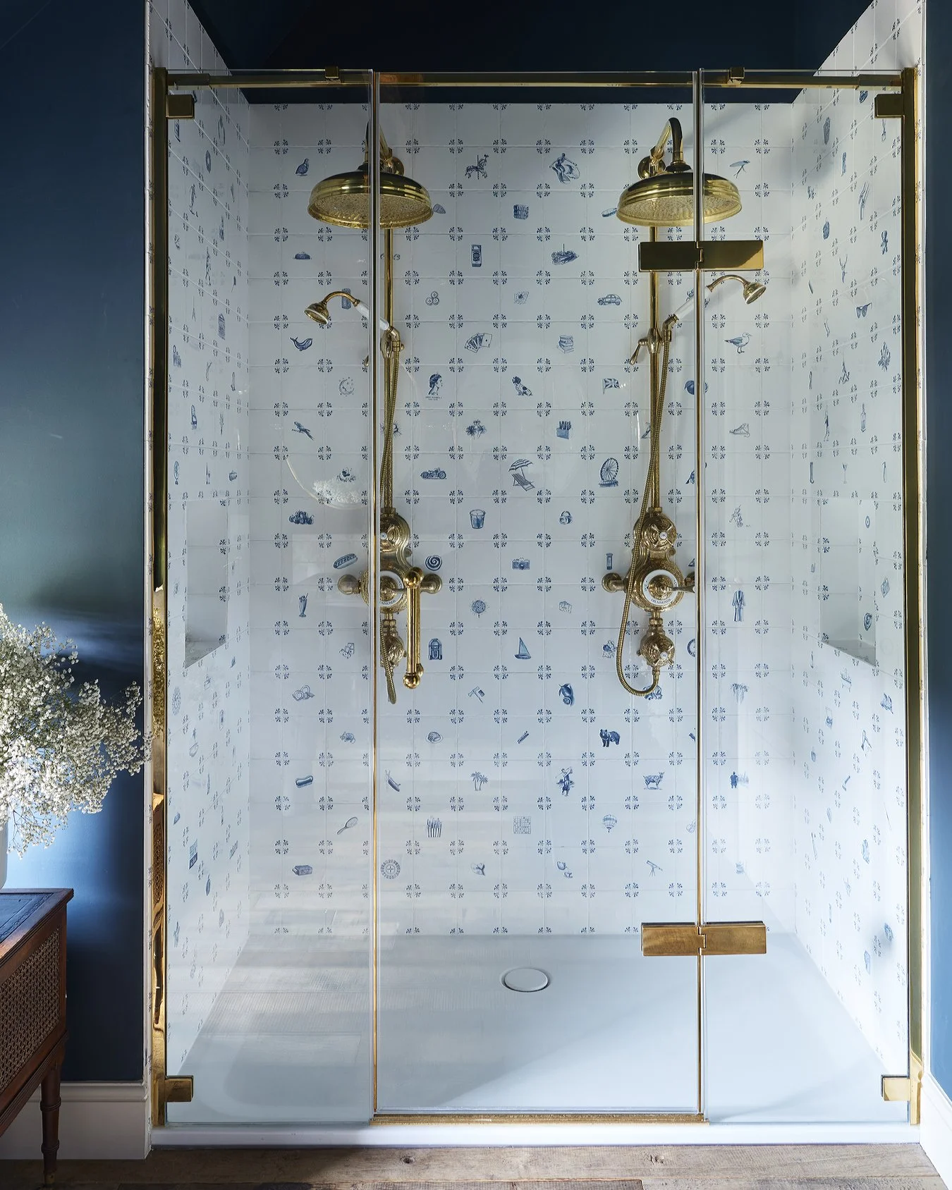 burrow_ 2_22-08-25_0752_mstr_72.jpg