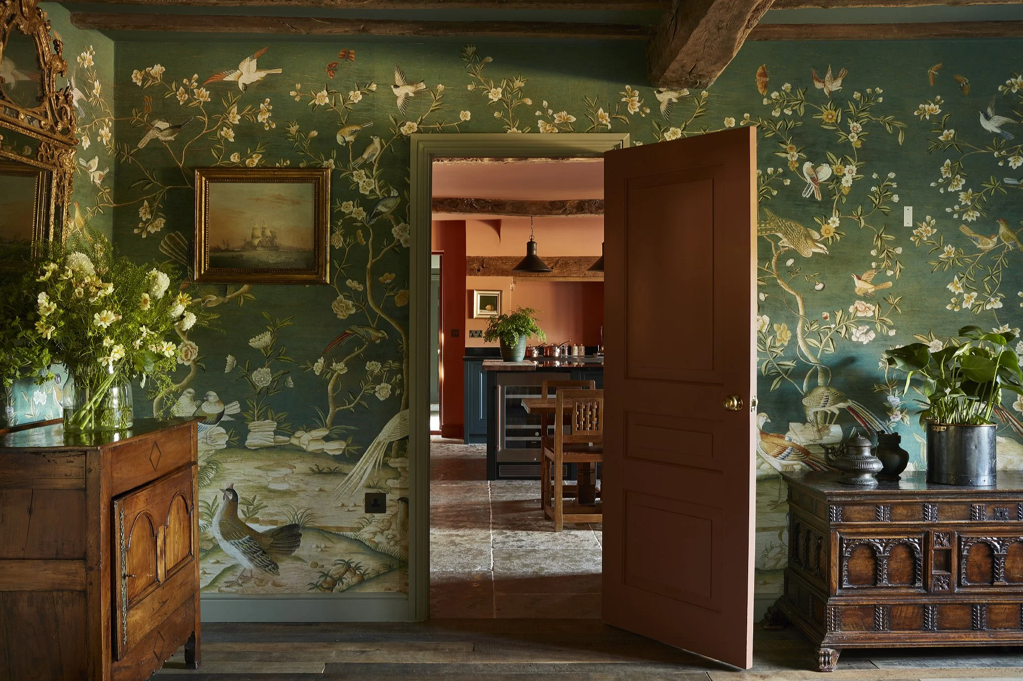 burrow_ 2_22-08-25_0980_rtch_mstr_72.jpg