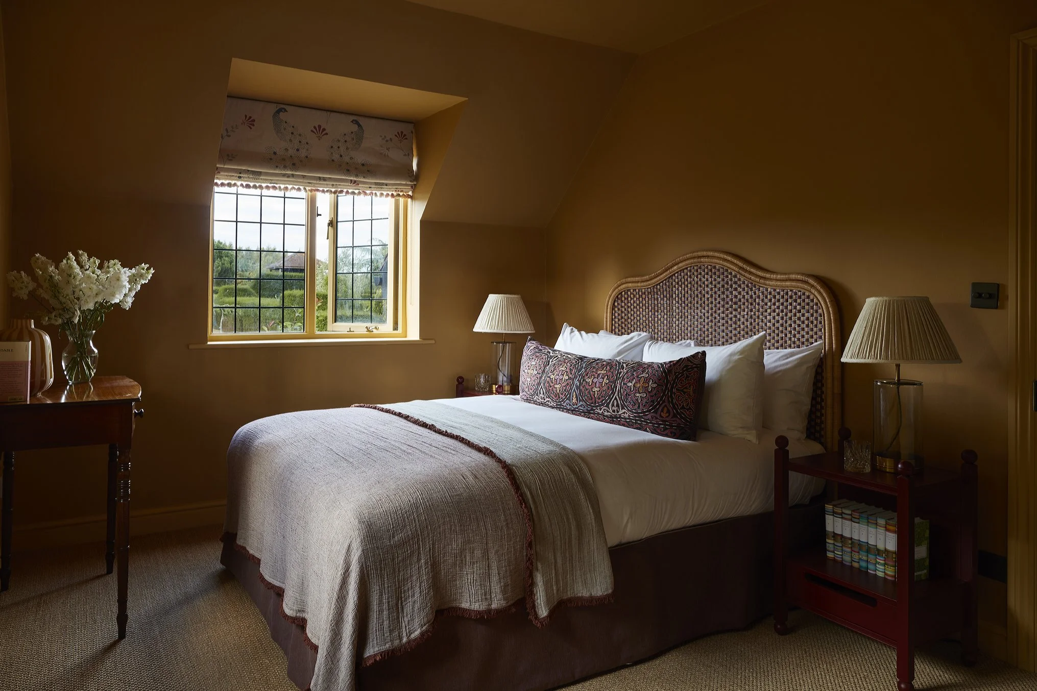 burrow_ 2_21-08-25_0435_v1_mstr_72.jpg