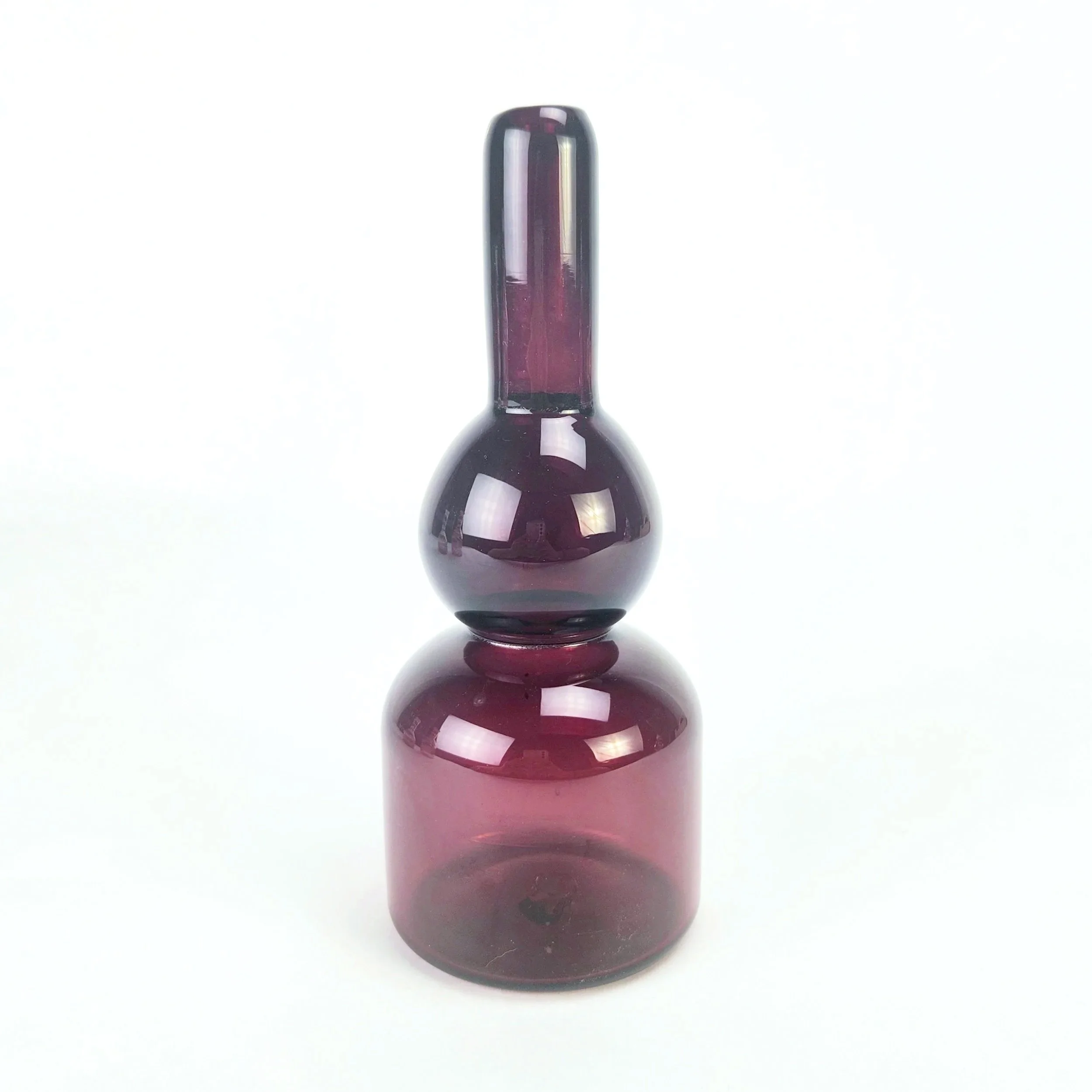 Amethyst Vase by Cristian Maldonado