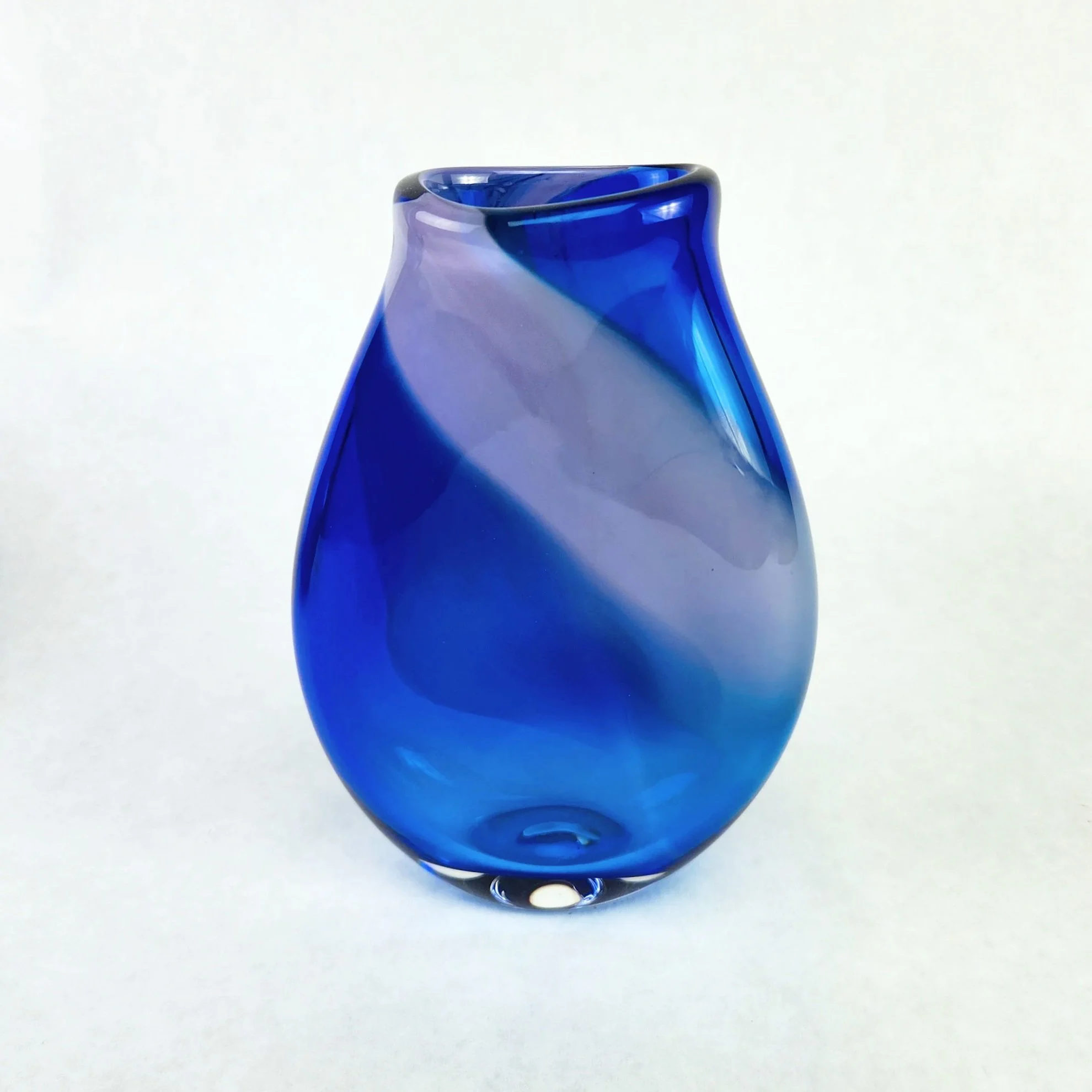 Geode Series: Carribean Blue Pill Vase