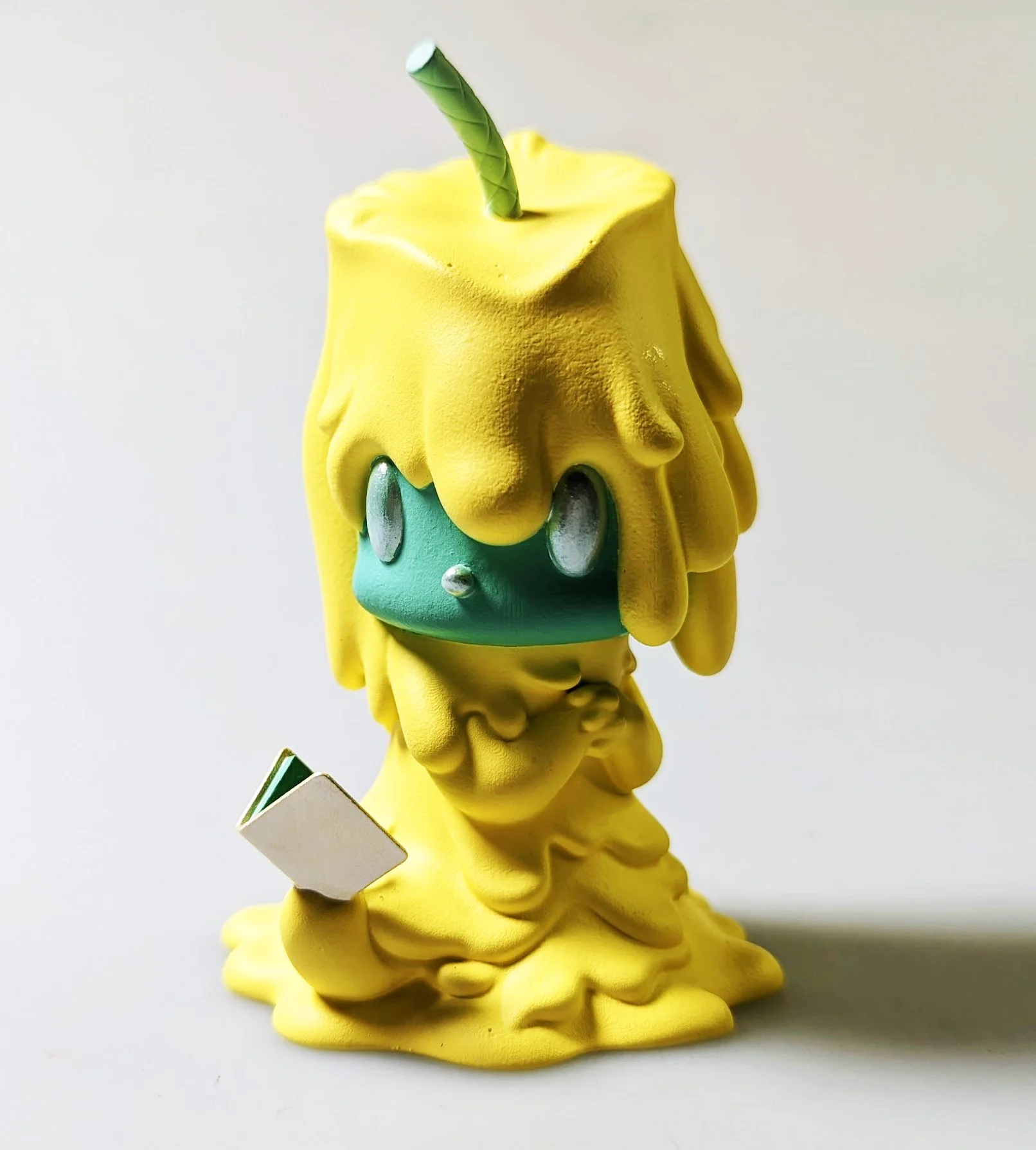 Avid-Reader-Canary.jpg
