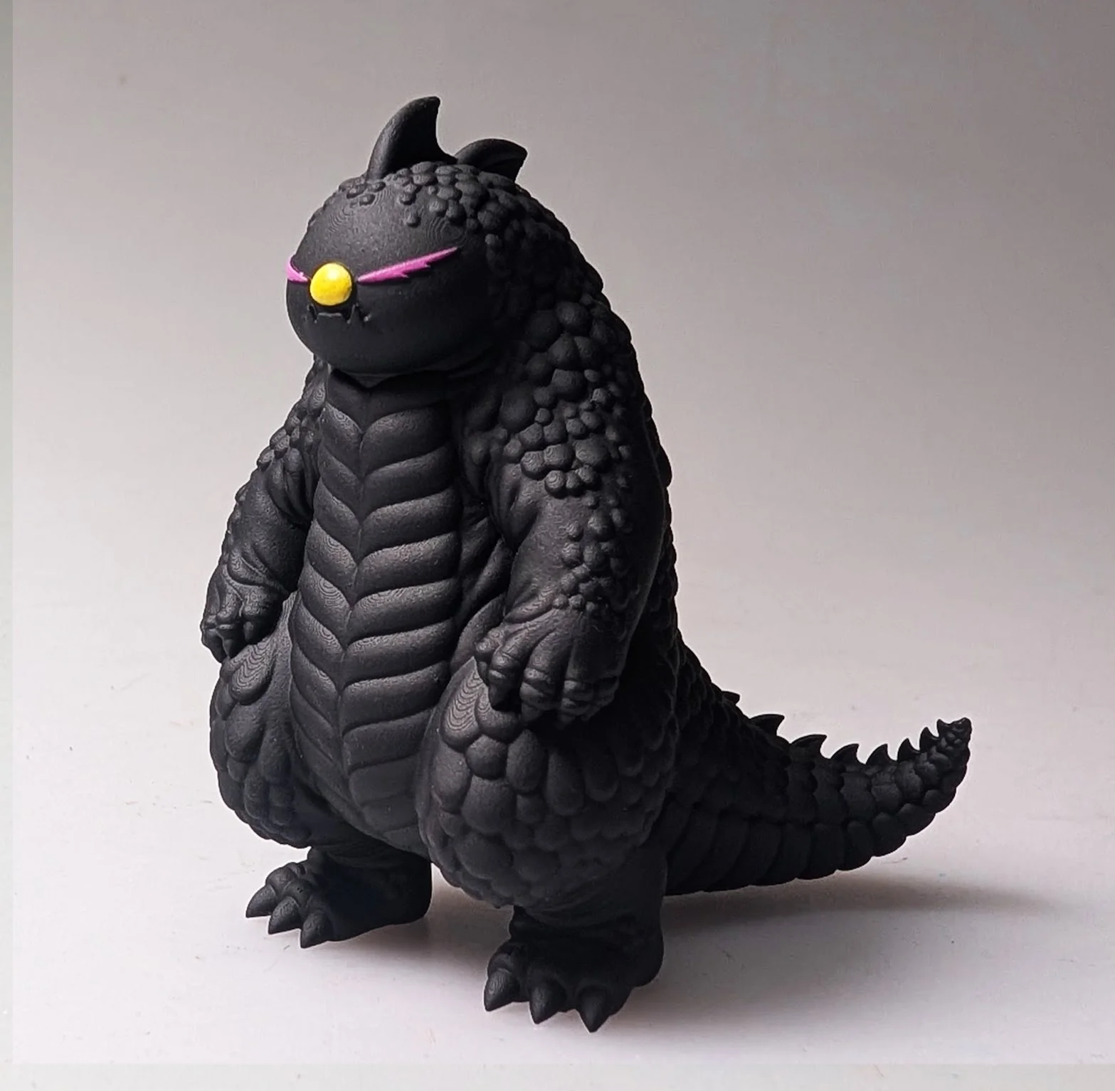 Kaijubully-blibdbox-listing-05.jpg