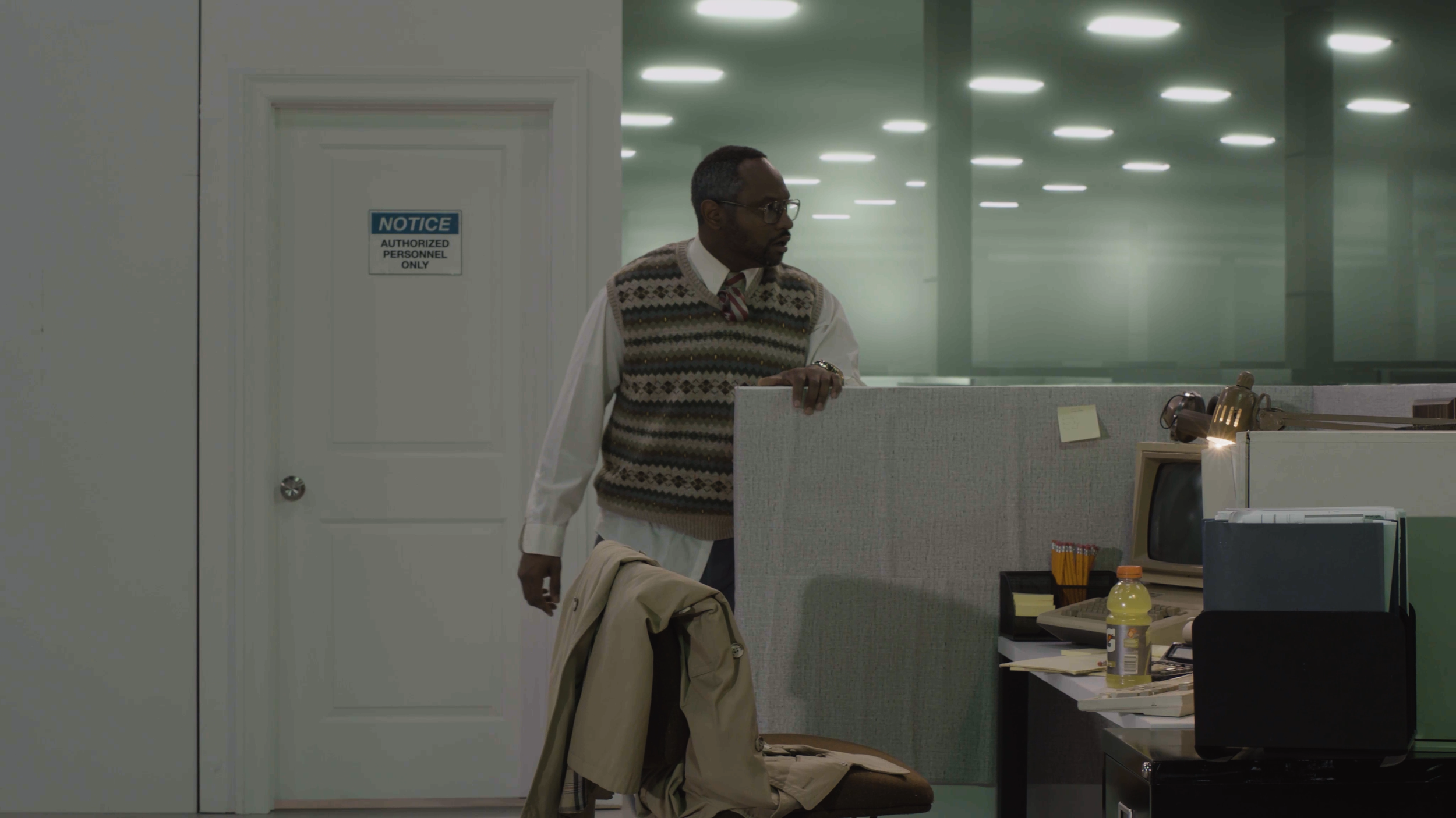 Sequence 01.00_03_27_09.Still006.png