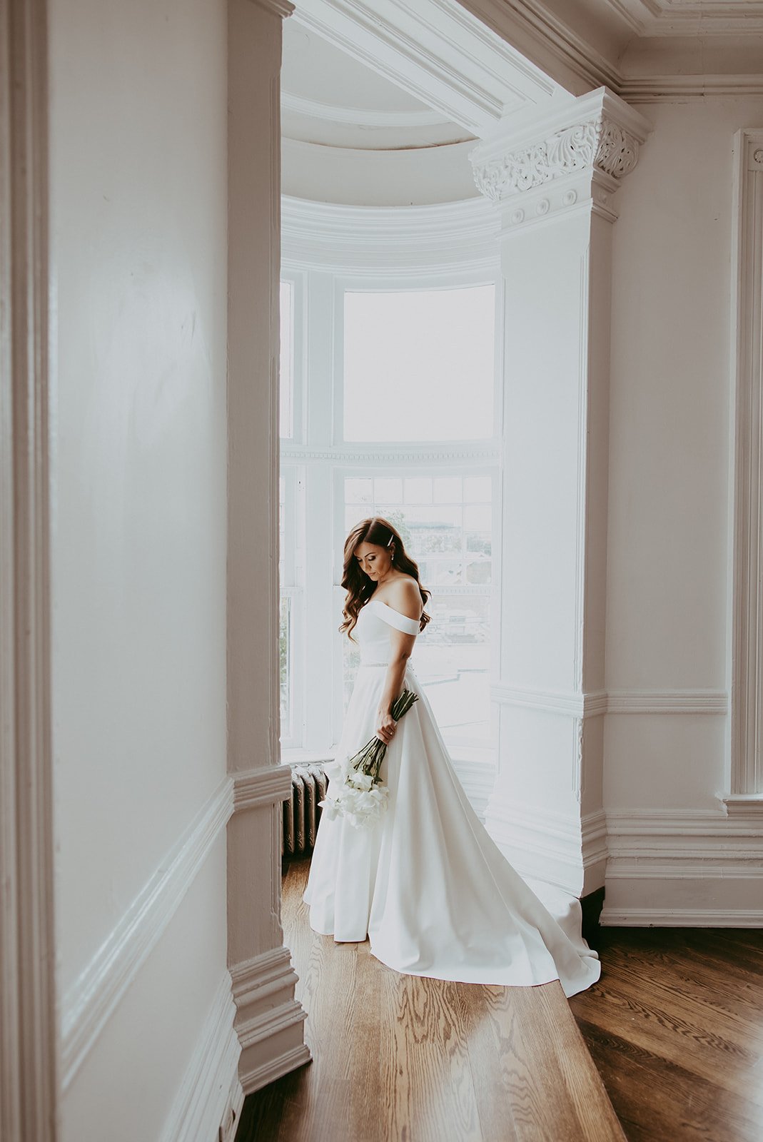 The-Great-Hall-October-Fall-wedding-Queen-West-bridal-portraits-bride.jpg
