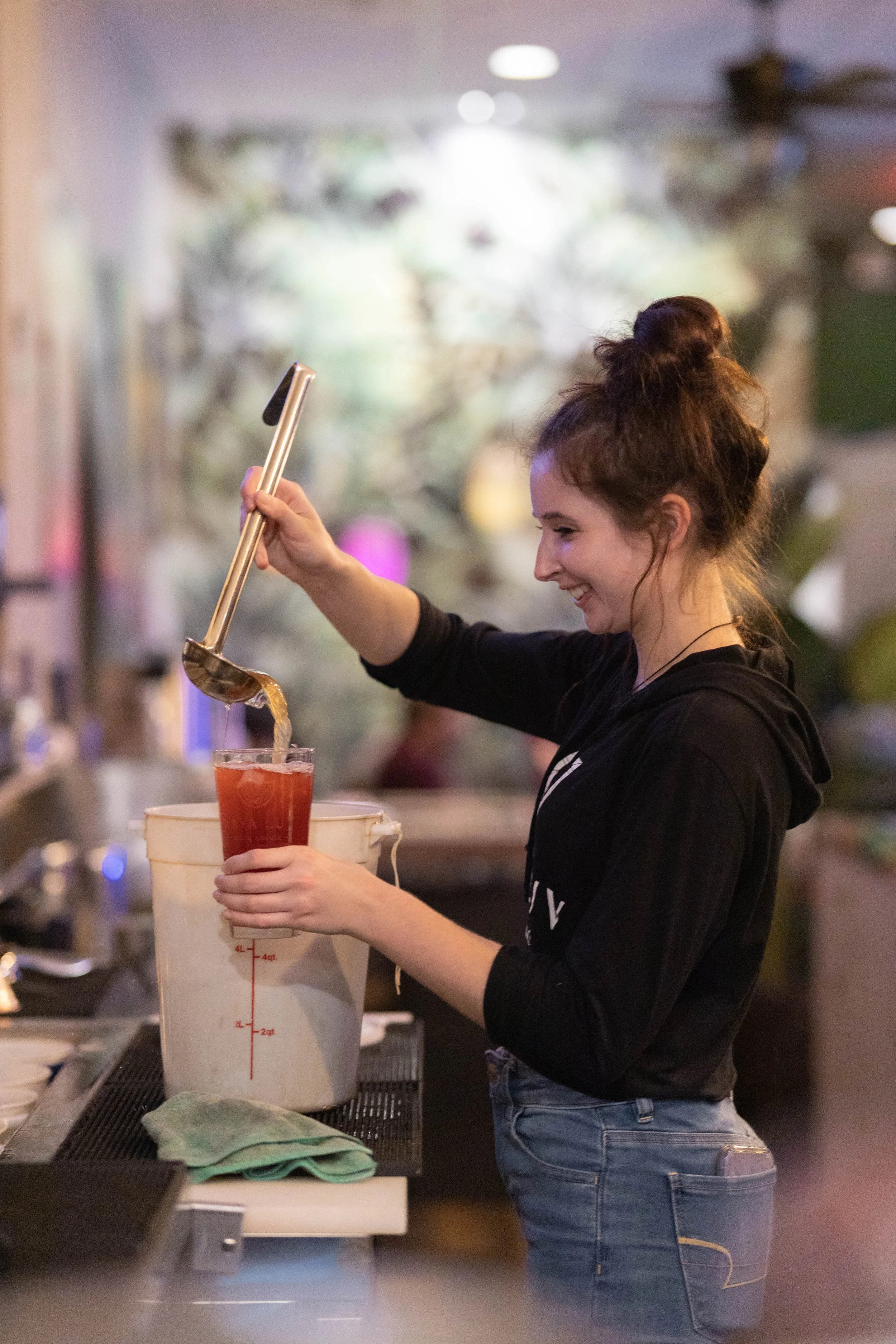 The Art of Being a Good Server: Mastering the Hospitality Experience