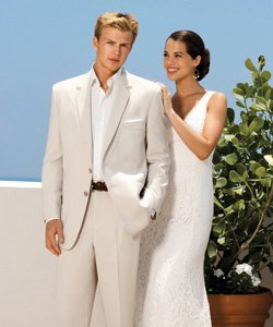 After Six Sand Riviera suit Style# 185RV
Features:
Two Button, Lapel notch.