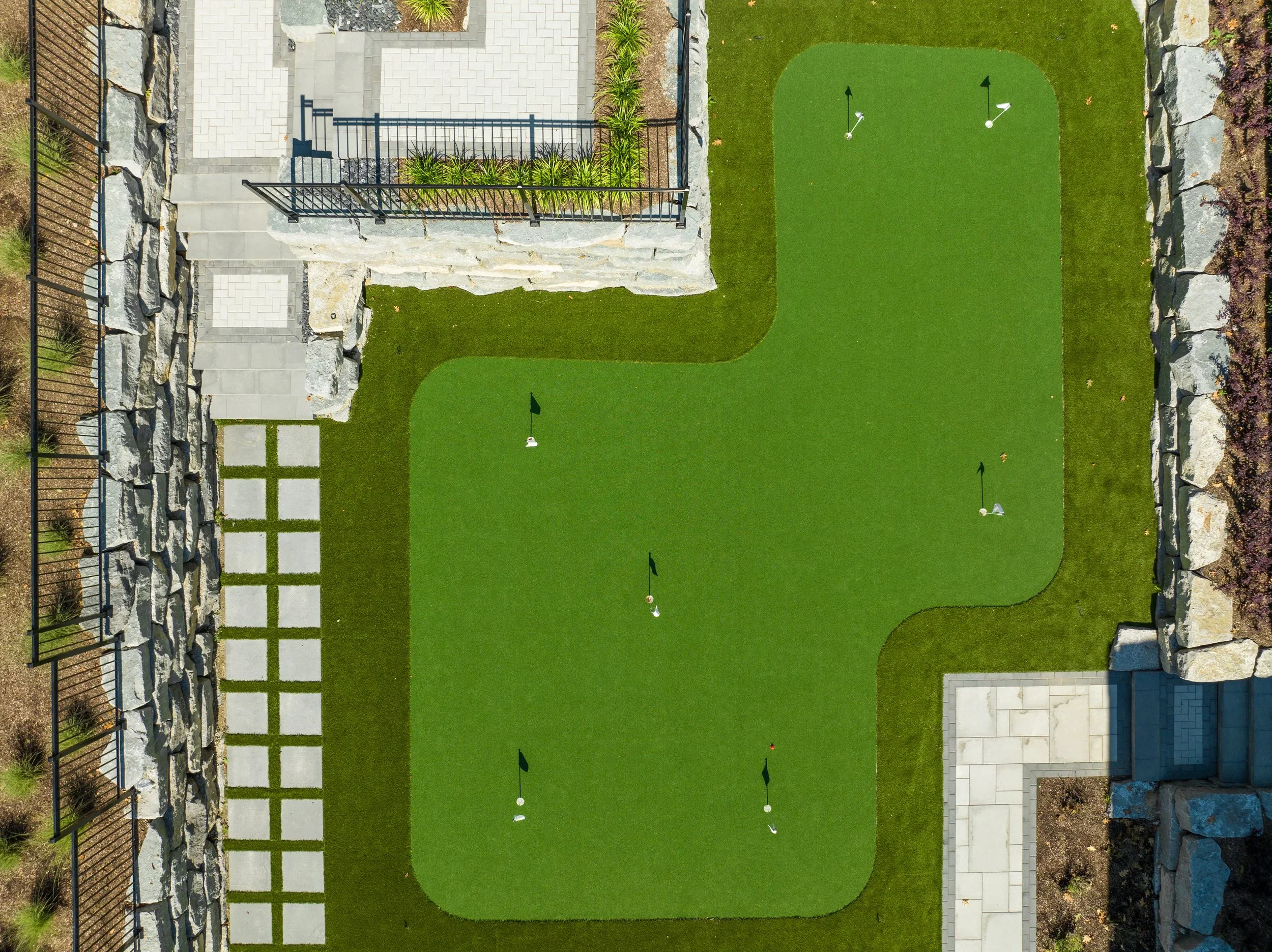 LANDSCAPING_2305_CHARNWOOD-5.jpg.webp