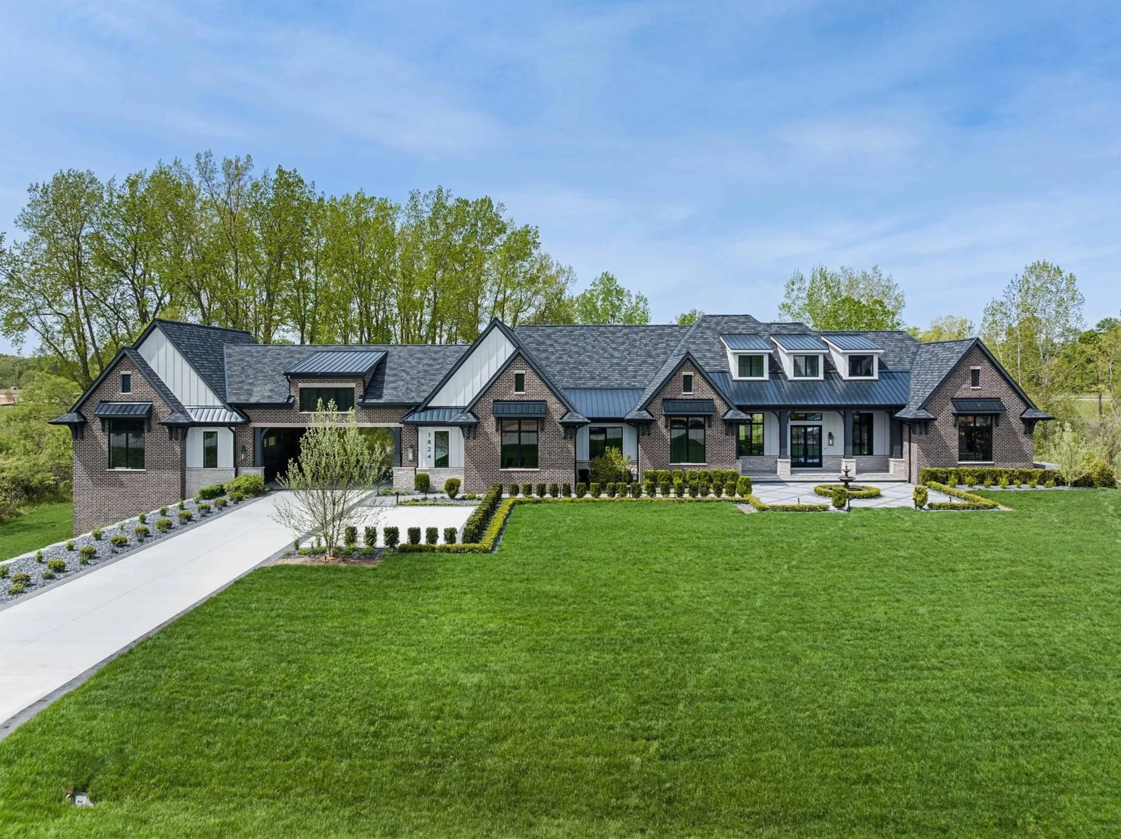 Barbara | 6,800 SF