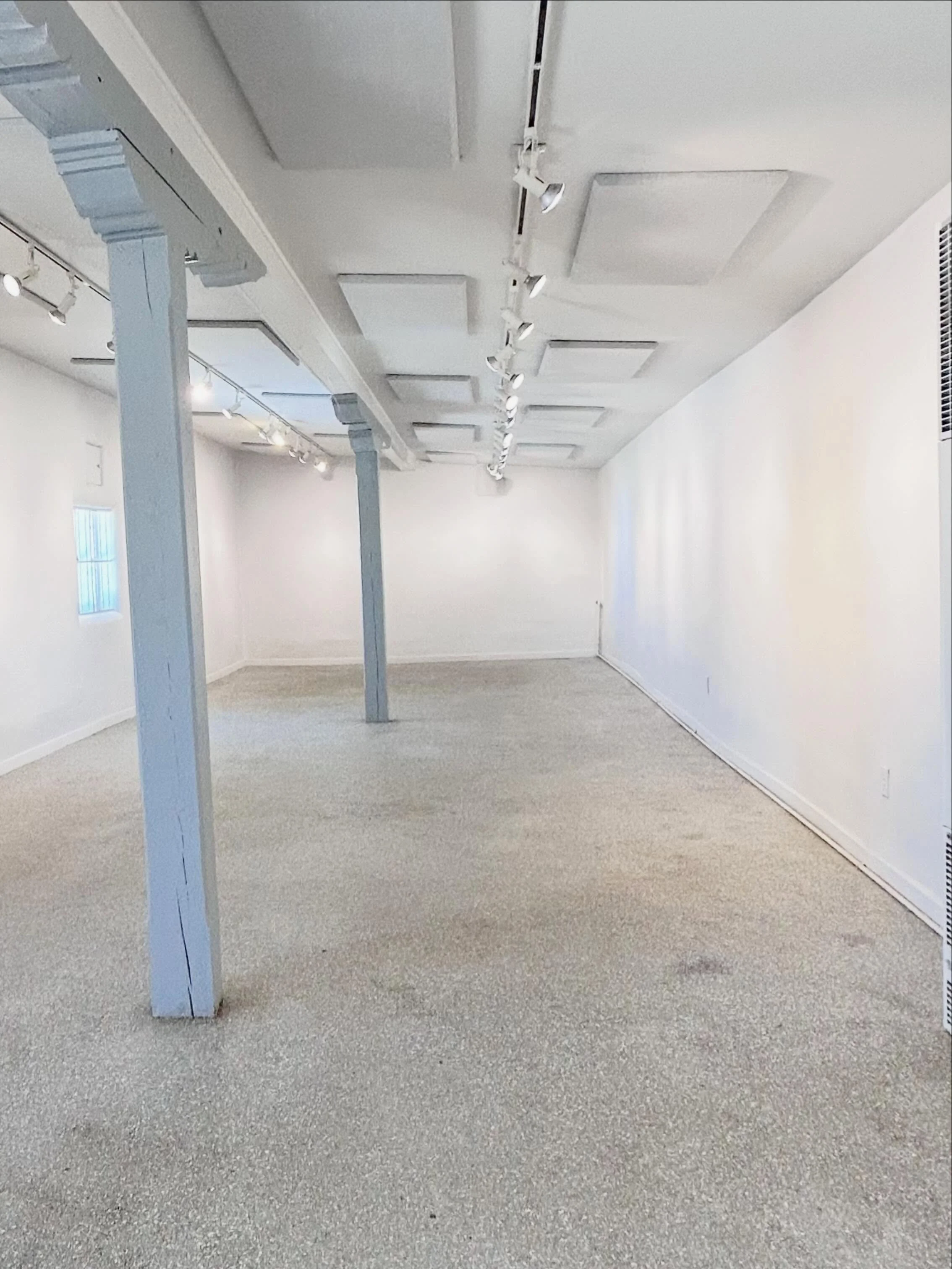 🔴SPEX26 is a wrap!! A huge thank you and congratulations again you to all of our exhibiting artists this season! Congratulations to our TAAC Spring scholar @phoenix.savage and to our four high school scholars @nmschoolforthearts 🔴 We had a wonderfu