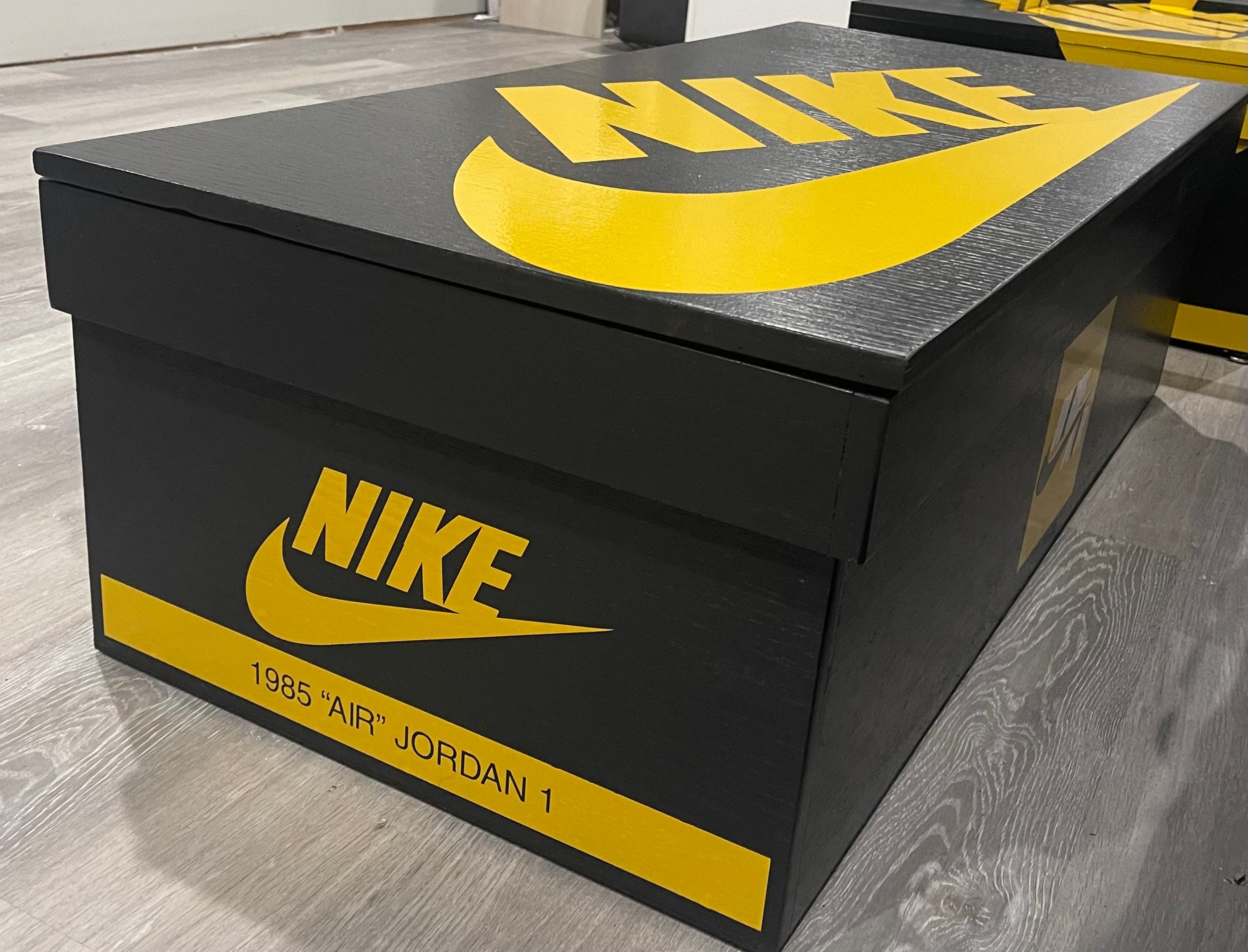 https://i.etsystatic.com/37583380/r/il/83e4b6/4155216814/il_fullxfull.4155216814_q7ba.jpg