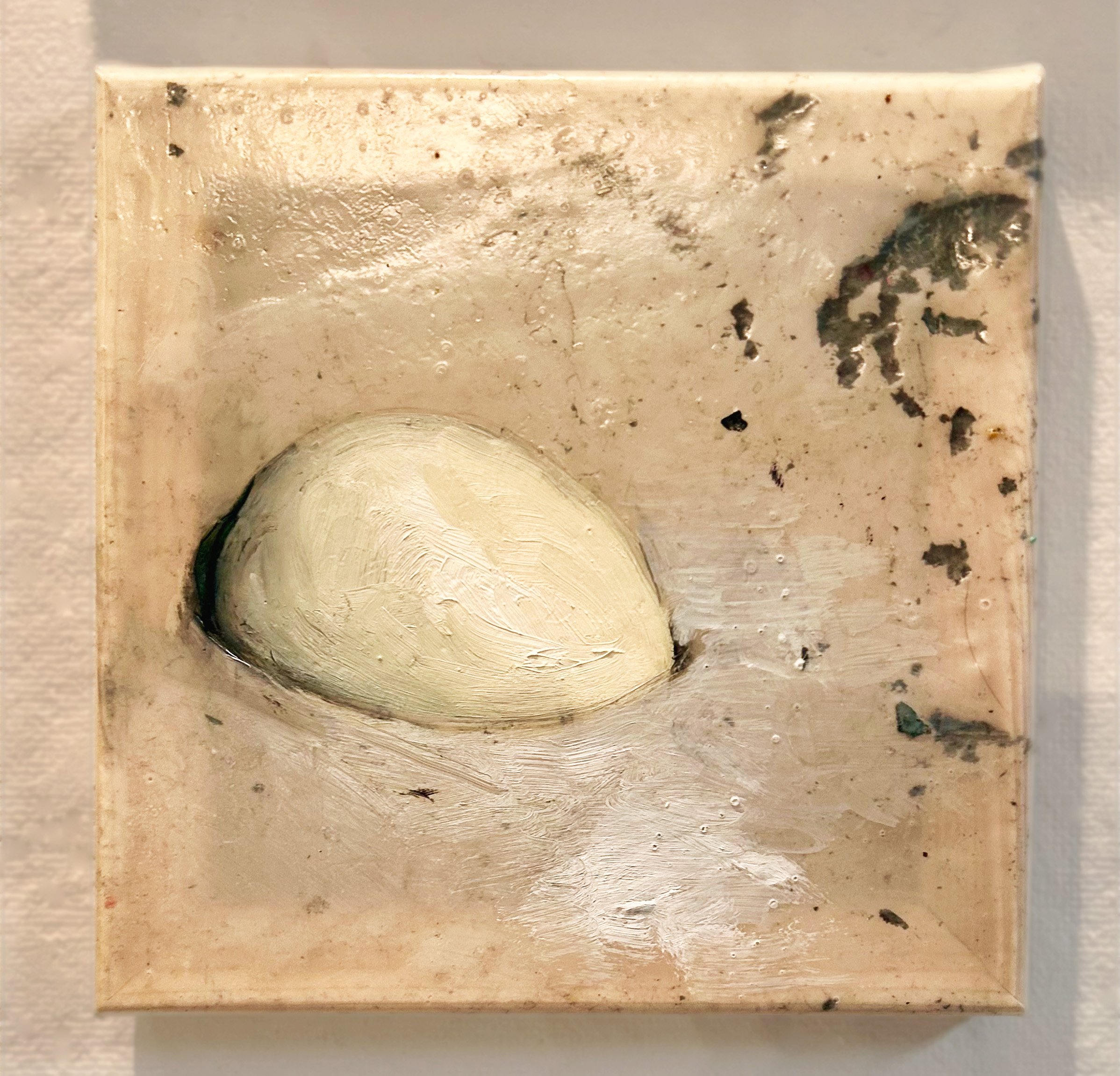 Aether Series (2023)
Oil on dried PVA
These works explore the visual effects of
translucent PVA lifted directly from my studio
floor, investigating the liminal space between
impermeability and porosity. The elastic,
translucent surface of the glue ev