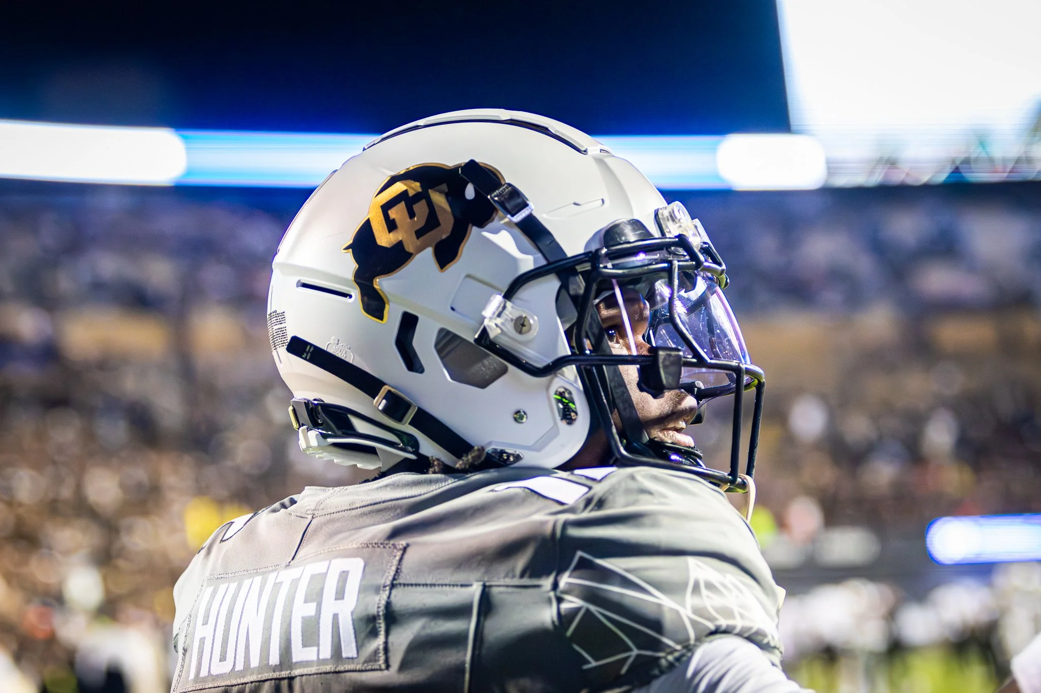 Travis-Hunter-Pregame (9)-Enhanced-NR.jpg