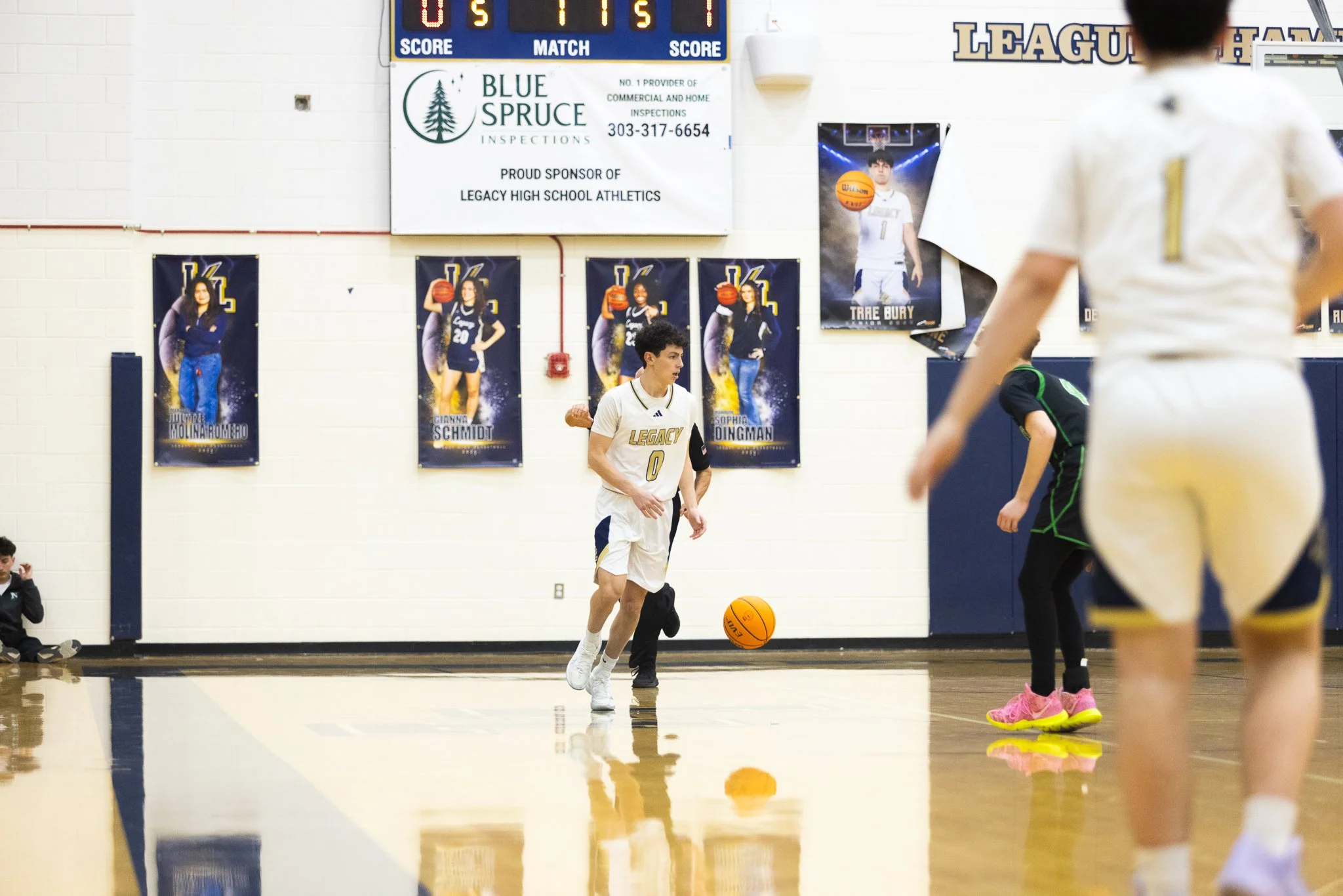 LHS vs Broomfield BBall Niwot-2.jpg