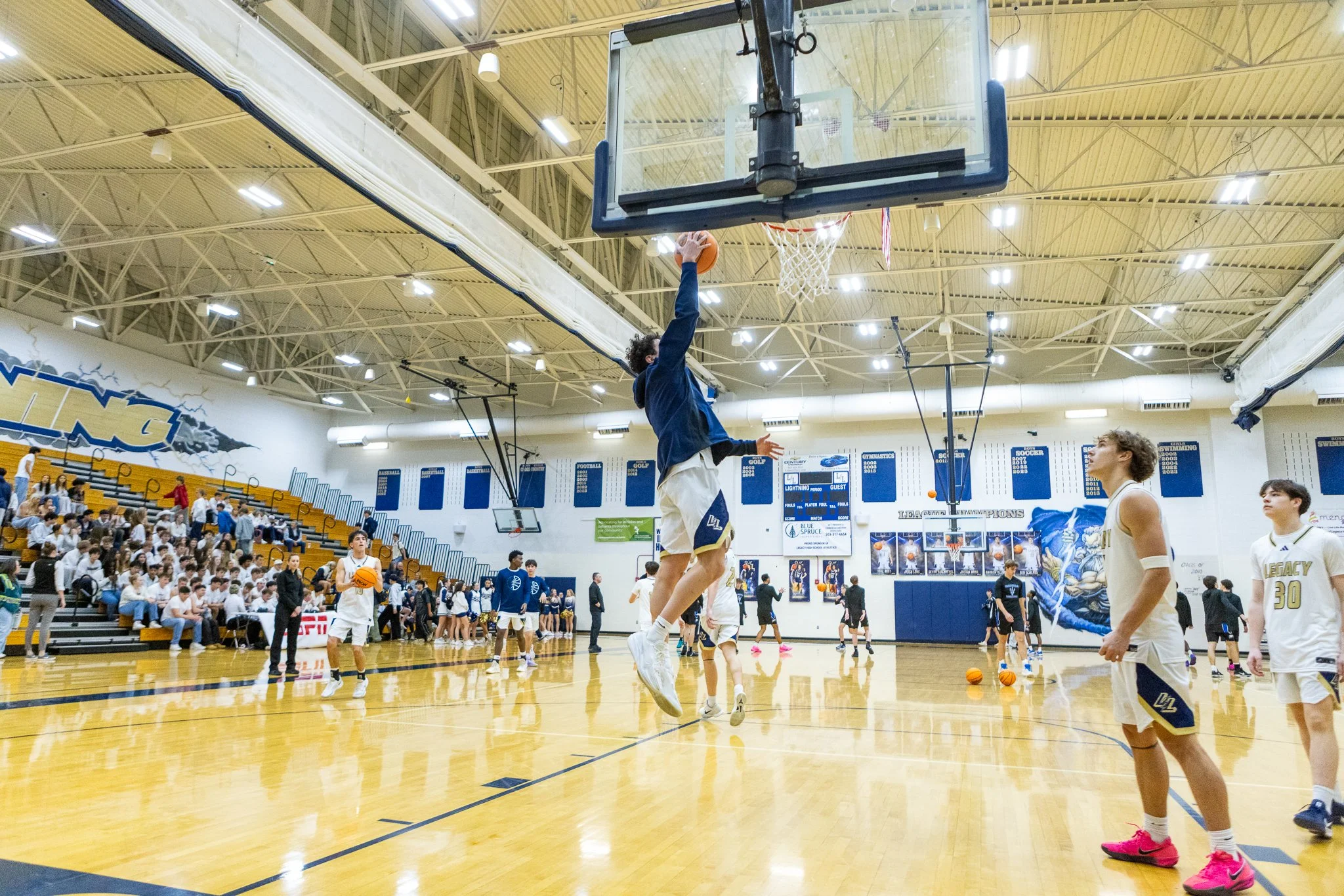 LHS vs Broomfield BBall-2.jpg