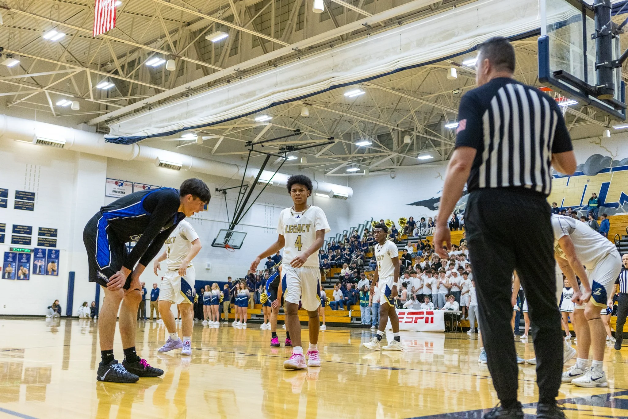 LHS vs Broomfield BBall-6.jpg