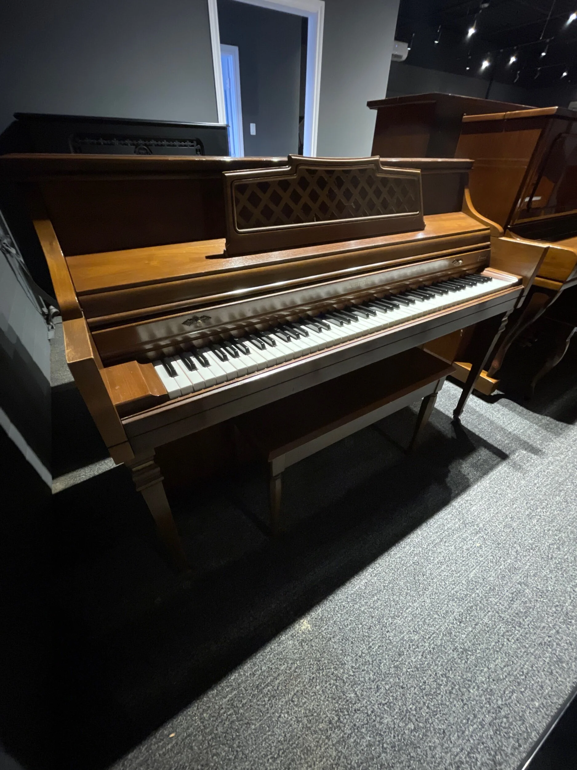 1973 kimball 2024 upright piano