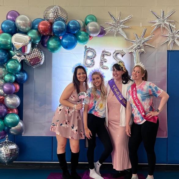 We're excited to share the team picture from our first-ever Mom Prom: Family Fun Event! Yes, Ms. Stephanie needs to be photoshopped in but was fully there in spirit (and diligently helped with set up before the event) 🥰

Huge thanks to everyone who 