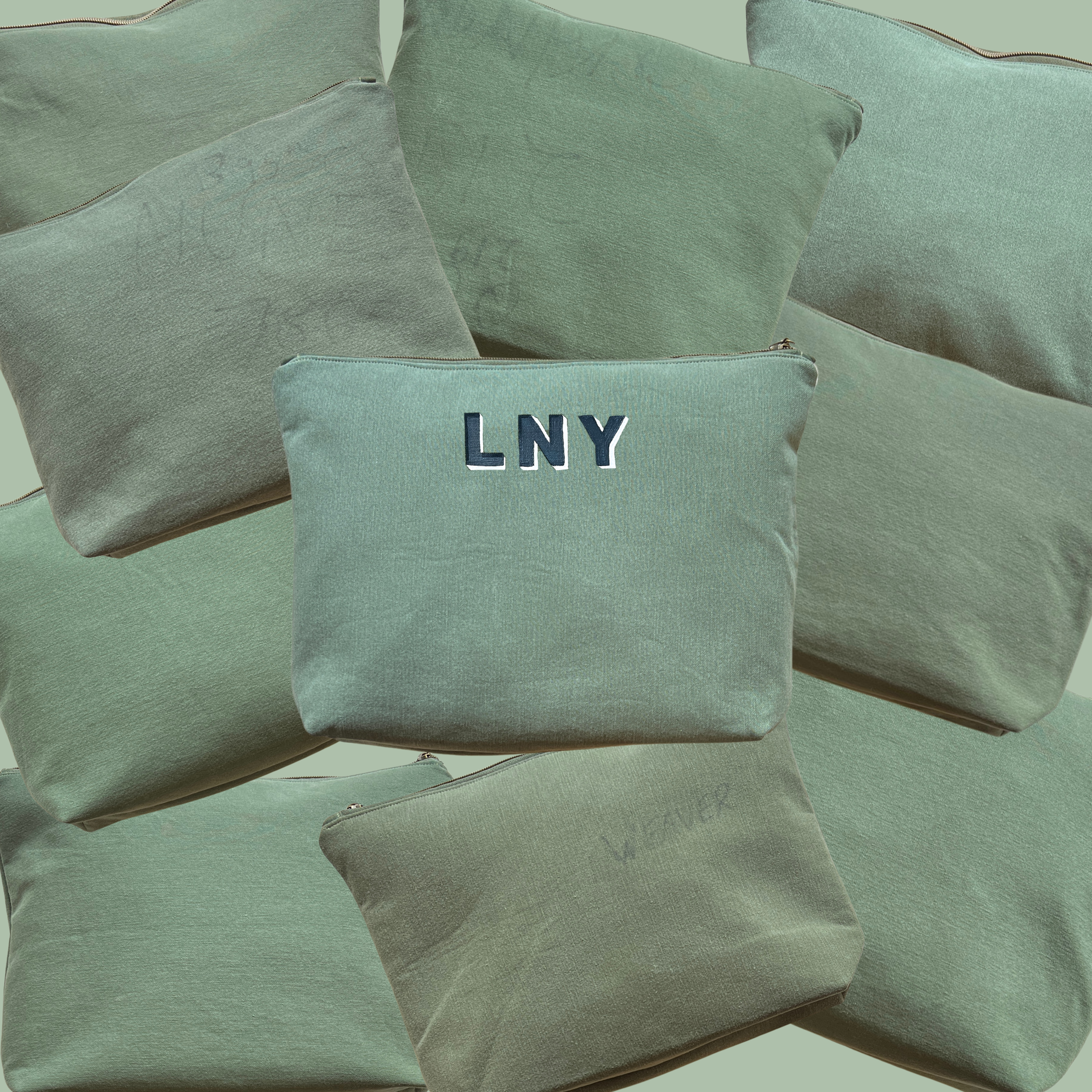 Sail Pouch Monogram - Three Letters