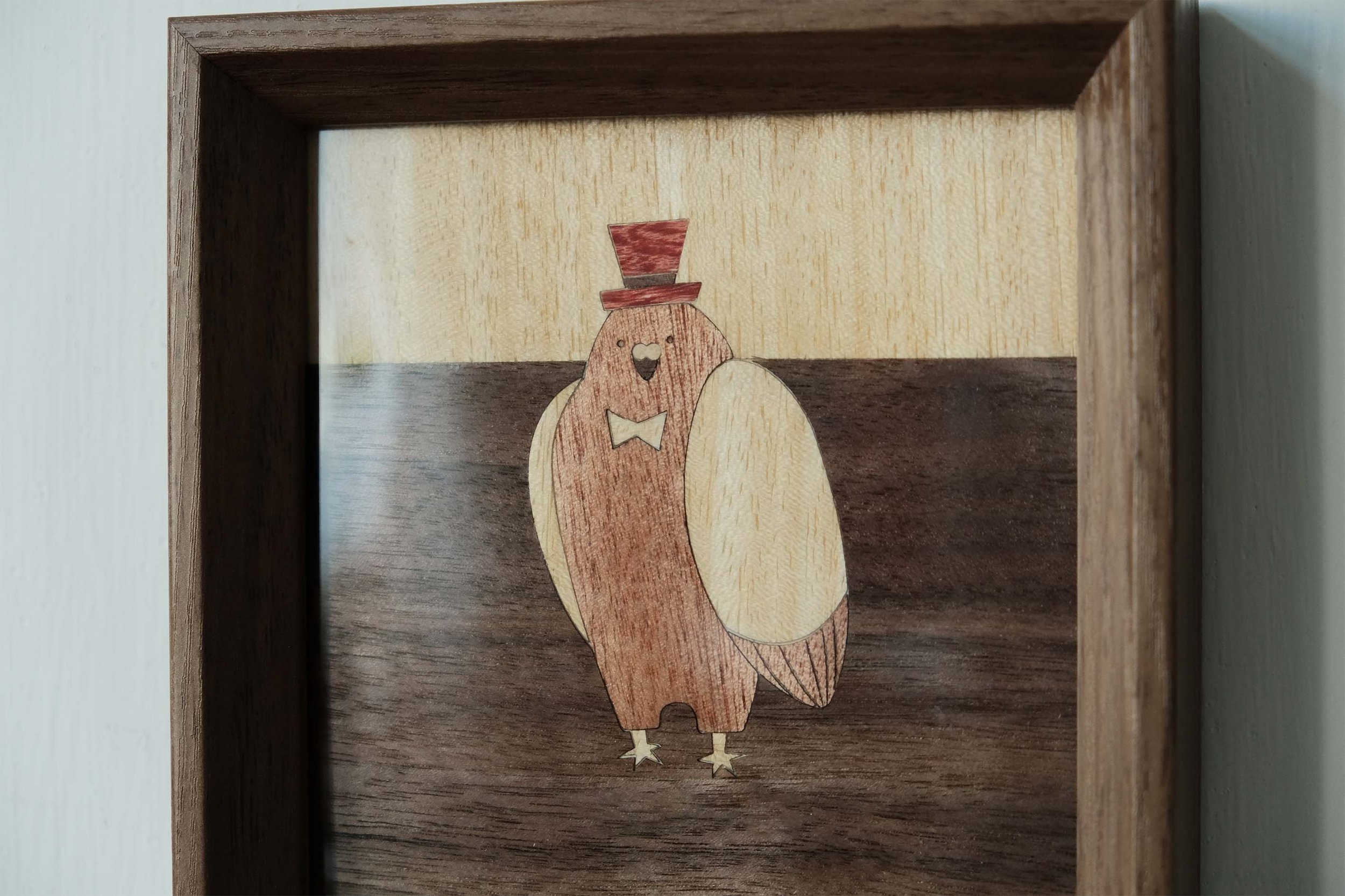 Pigeon Photo Frame | Handmade Wooden Spliced Photoframe