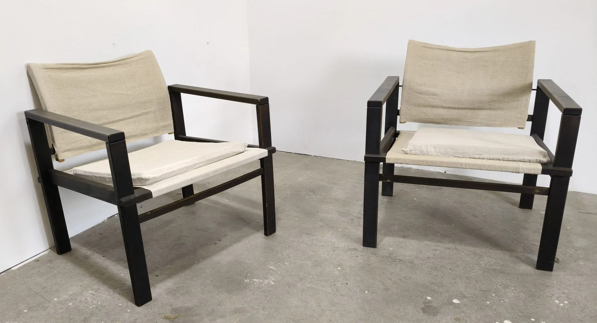 Safari chairs