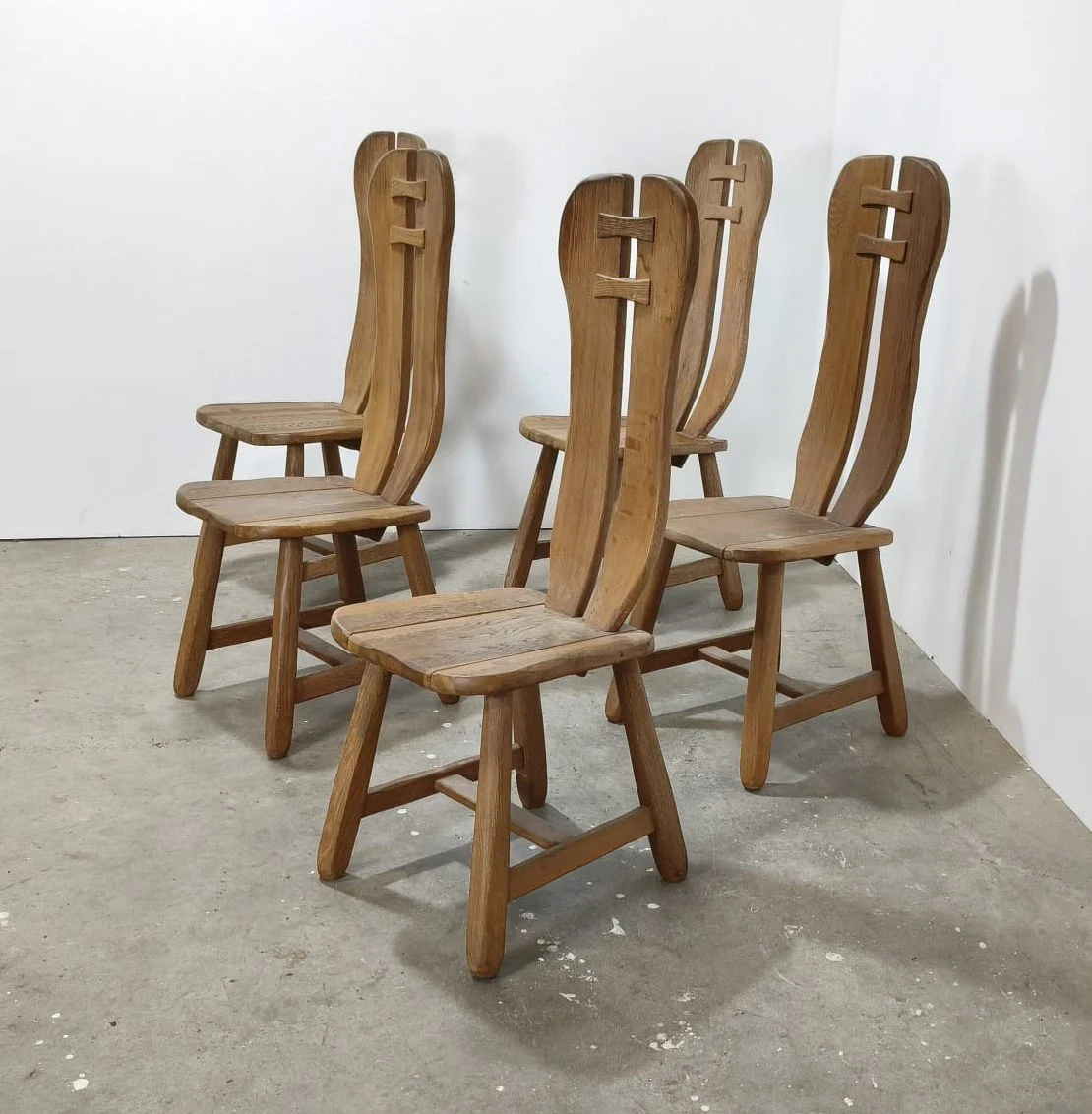 De Puydt dining chairs