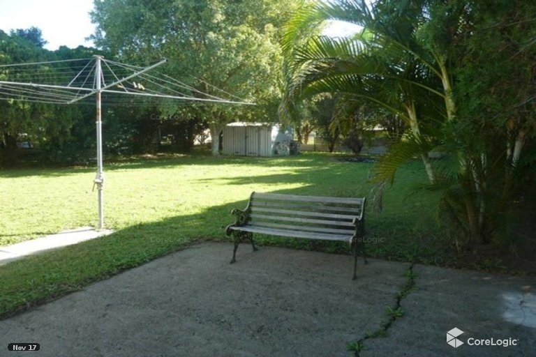 YARD - 9 Glen Avon.jpeg