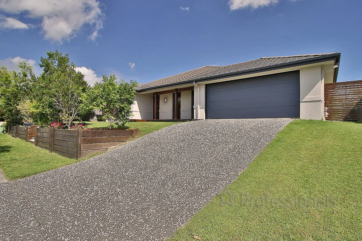 69 Ingles Dr