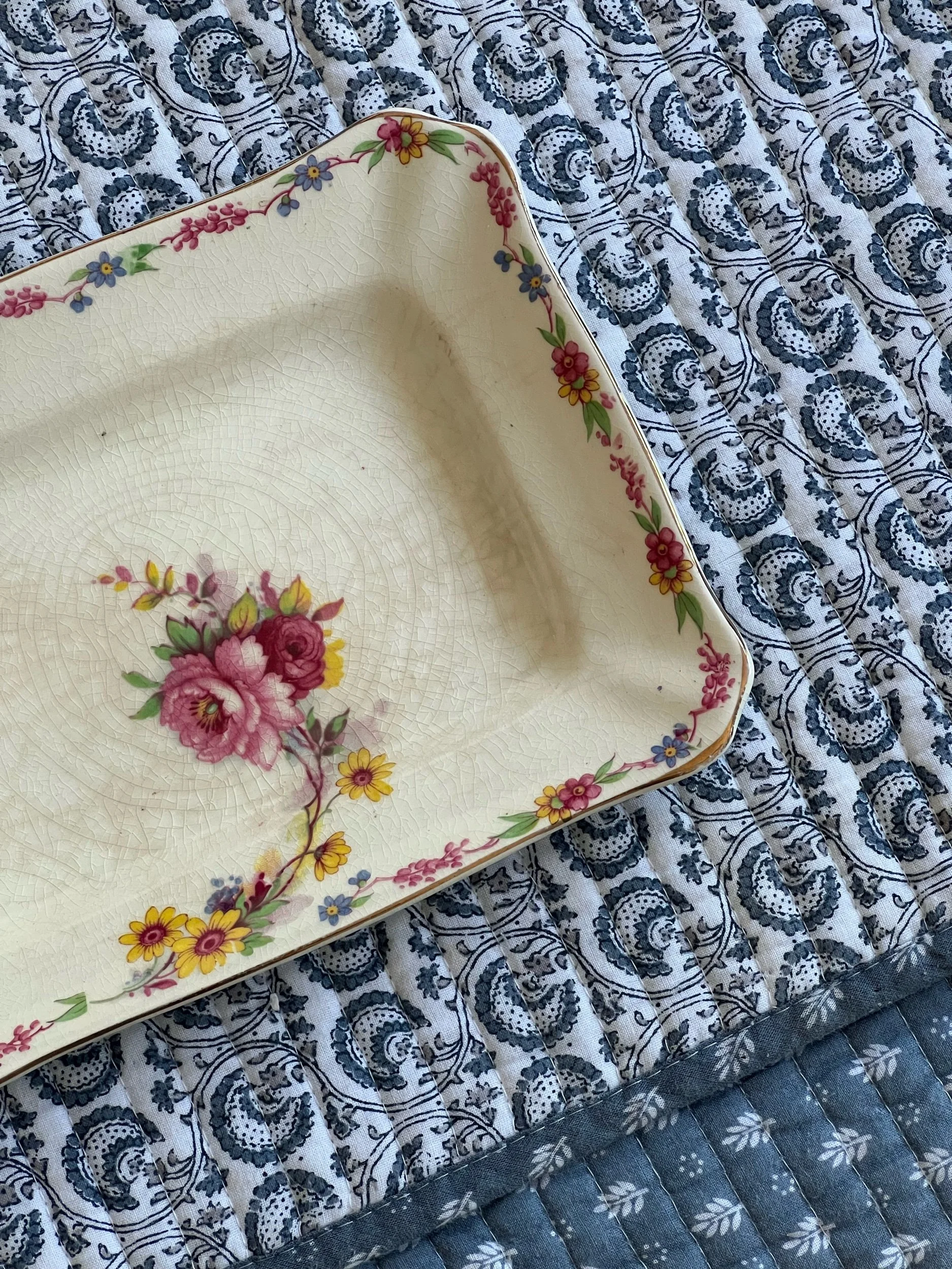 Vintage Floral Tray