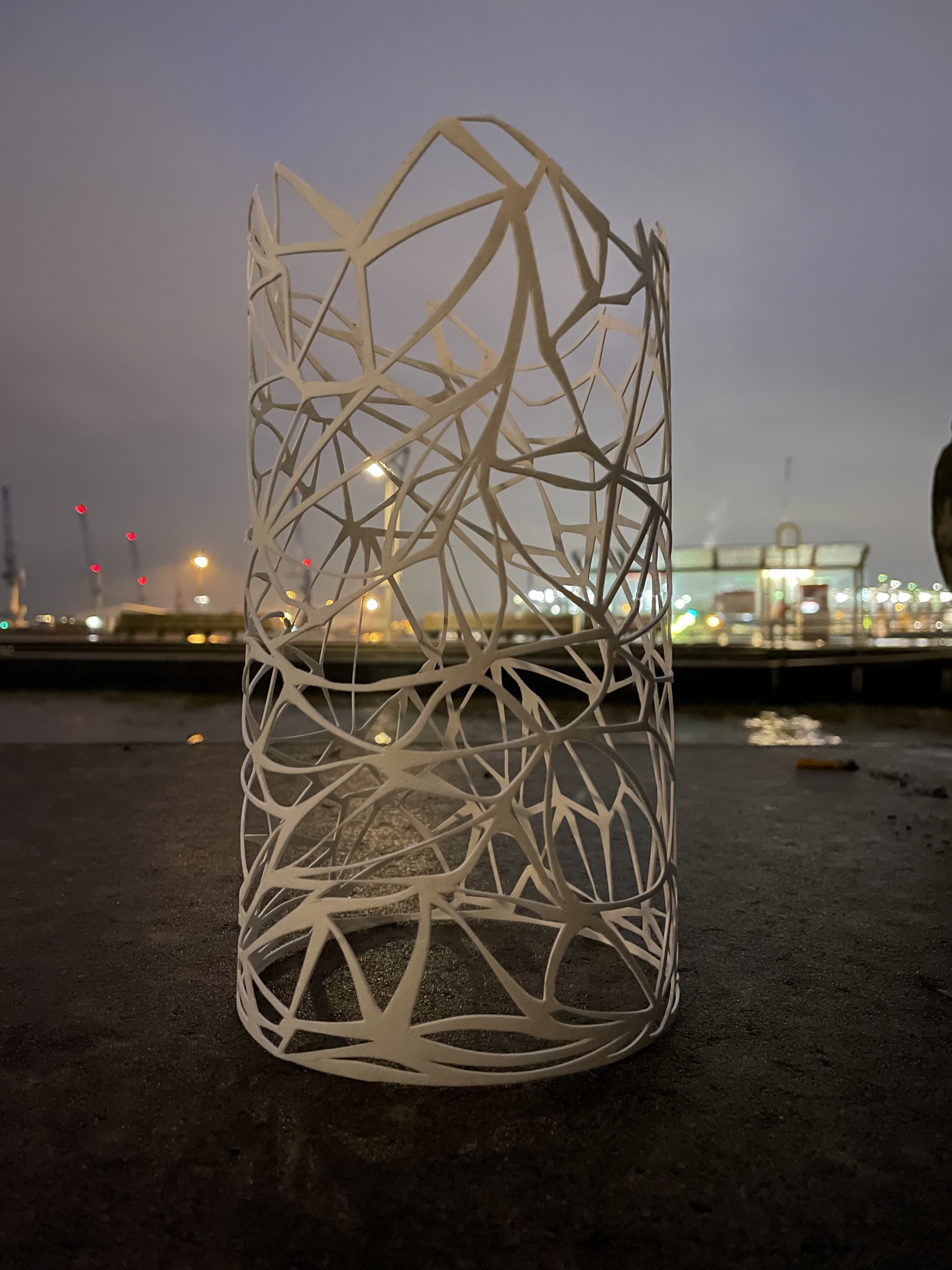 Hafencity Hamburg: Cylinder, 24 x 13 cm, 2022