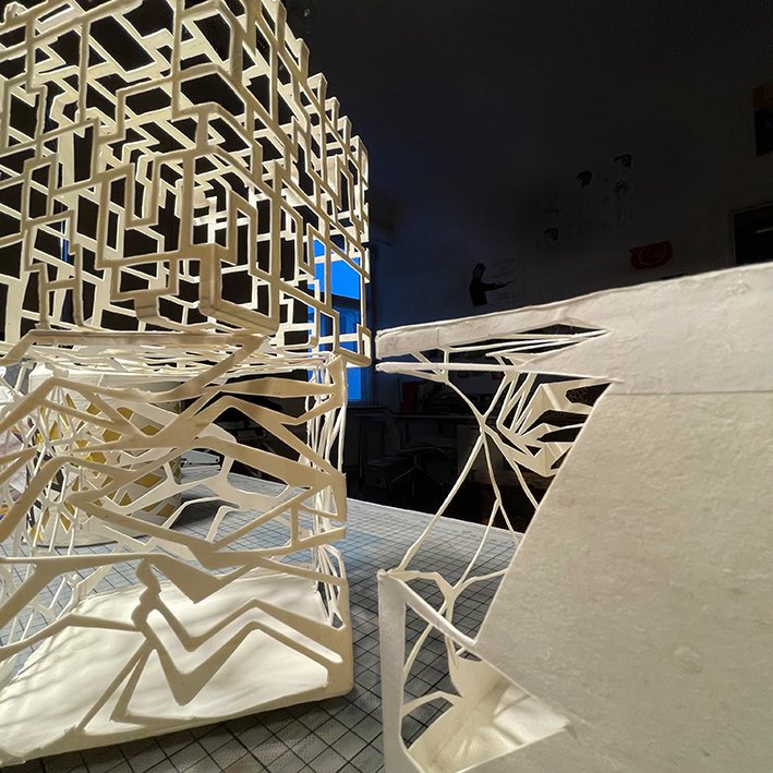 Kuben, Papier, 2022