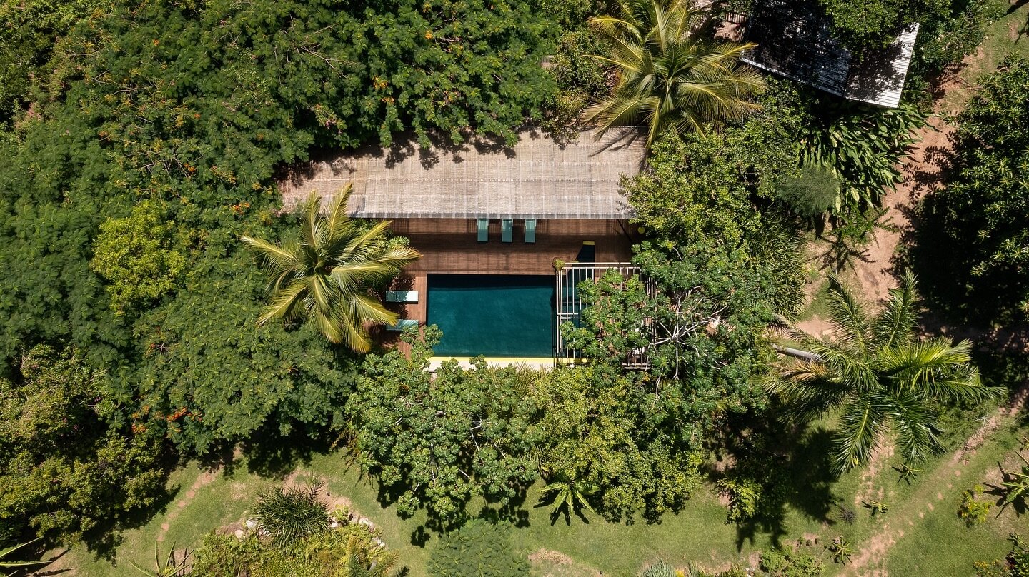 Dive into paradise from whole new perspective

🔆Book your stay today or book your Panchakarma Retreat via the link in our bio!

📸: @_pquevedos