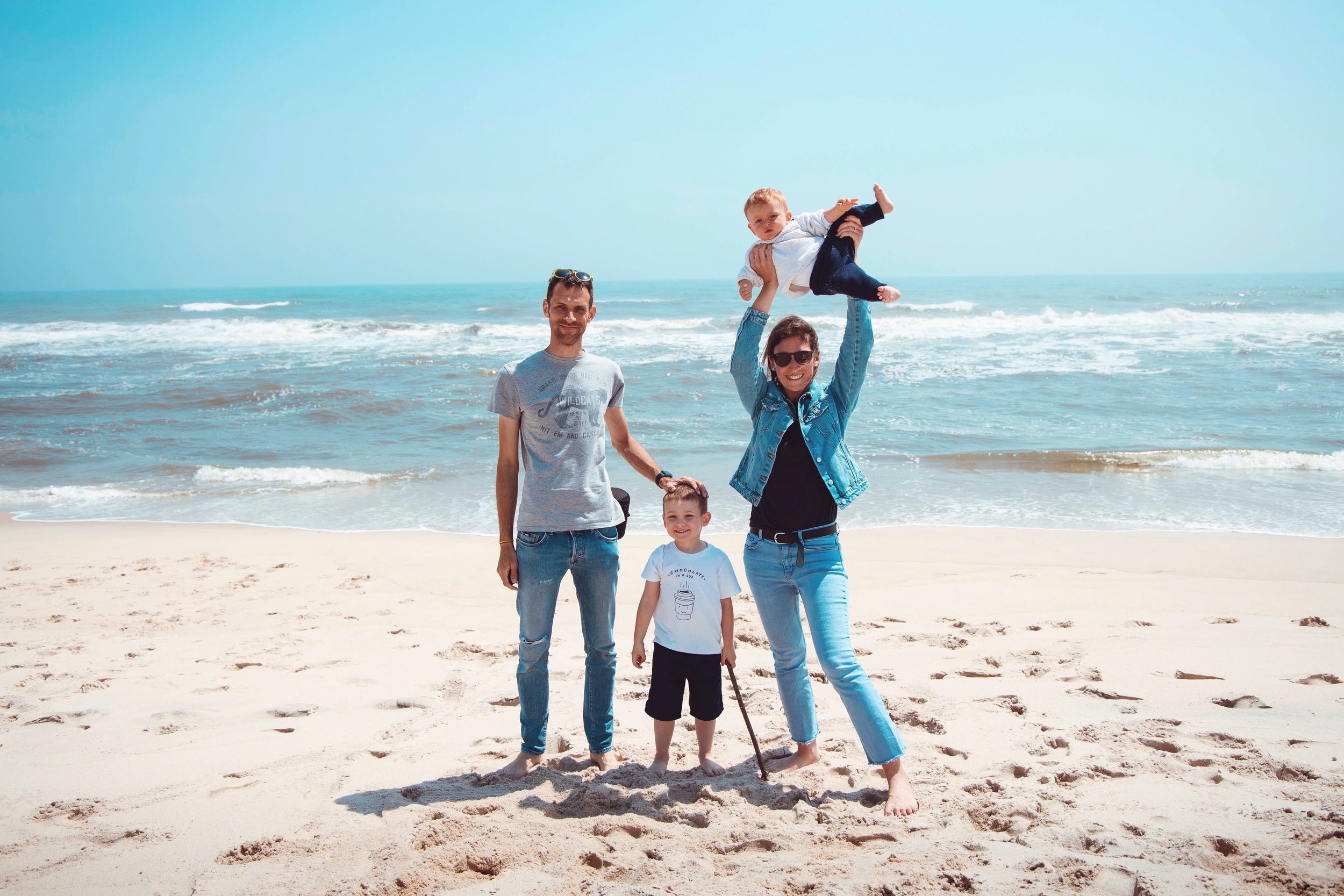 Kinderen welkom-feestelijke doop-vieren van gezinsuitbreiding-benoemen van peetouders-strandfeest-alles is mogelijk