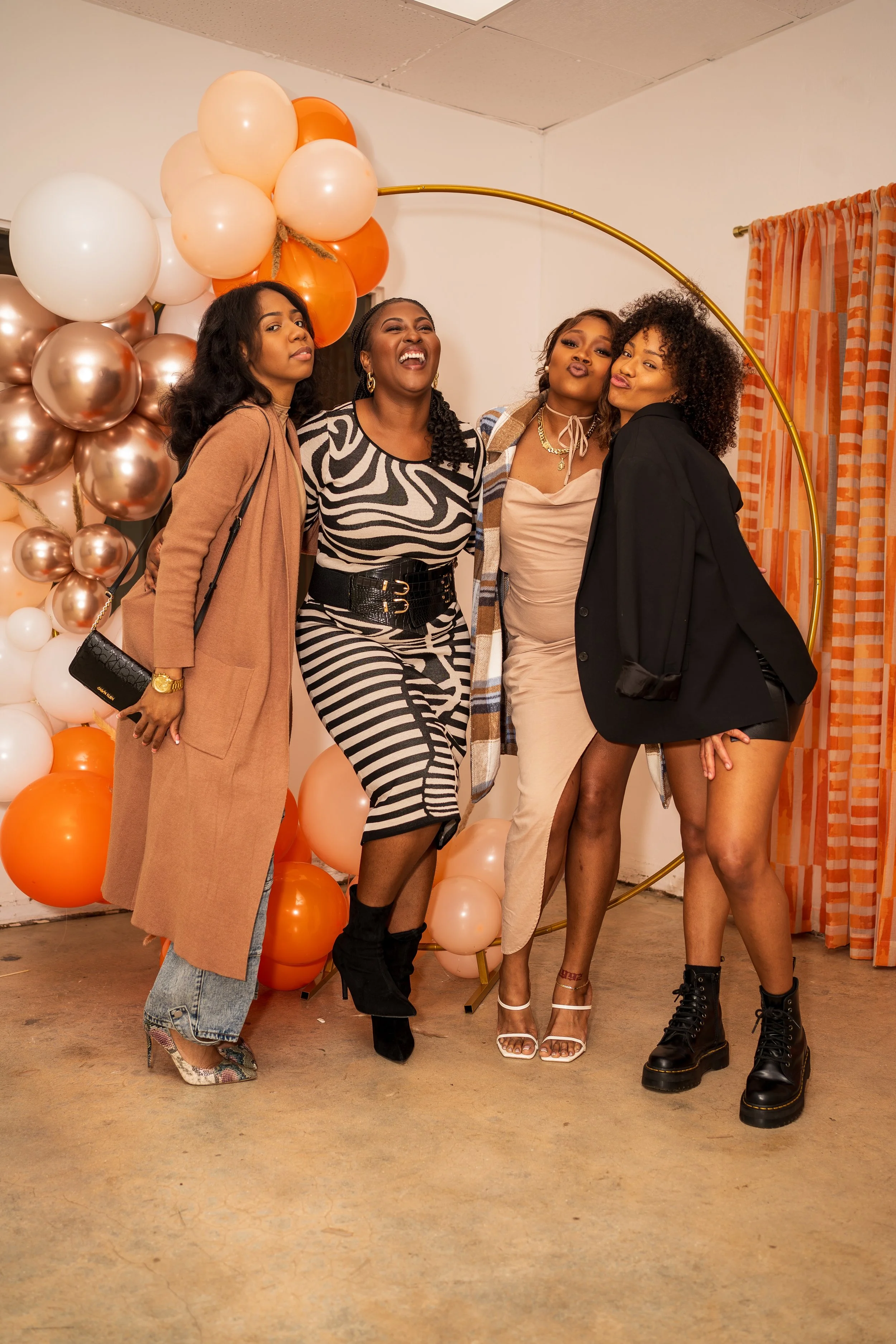 Facetune_16-12-2024-09-41-35.jpg
