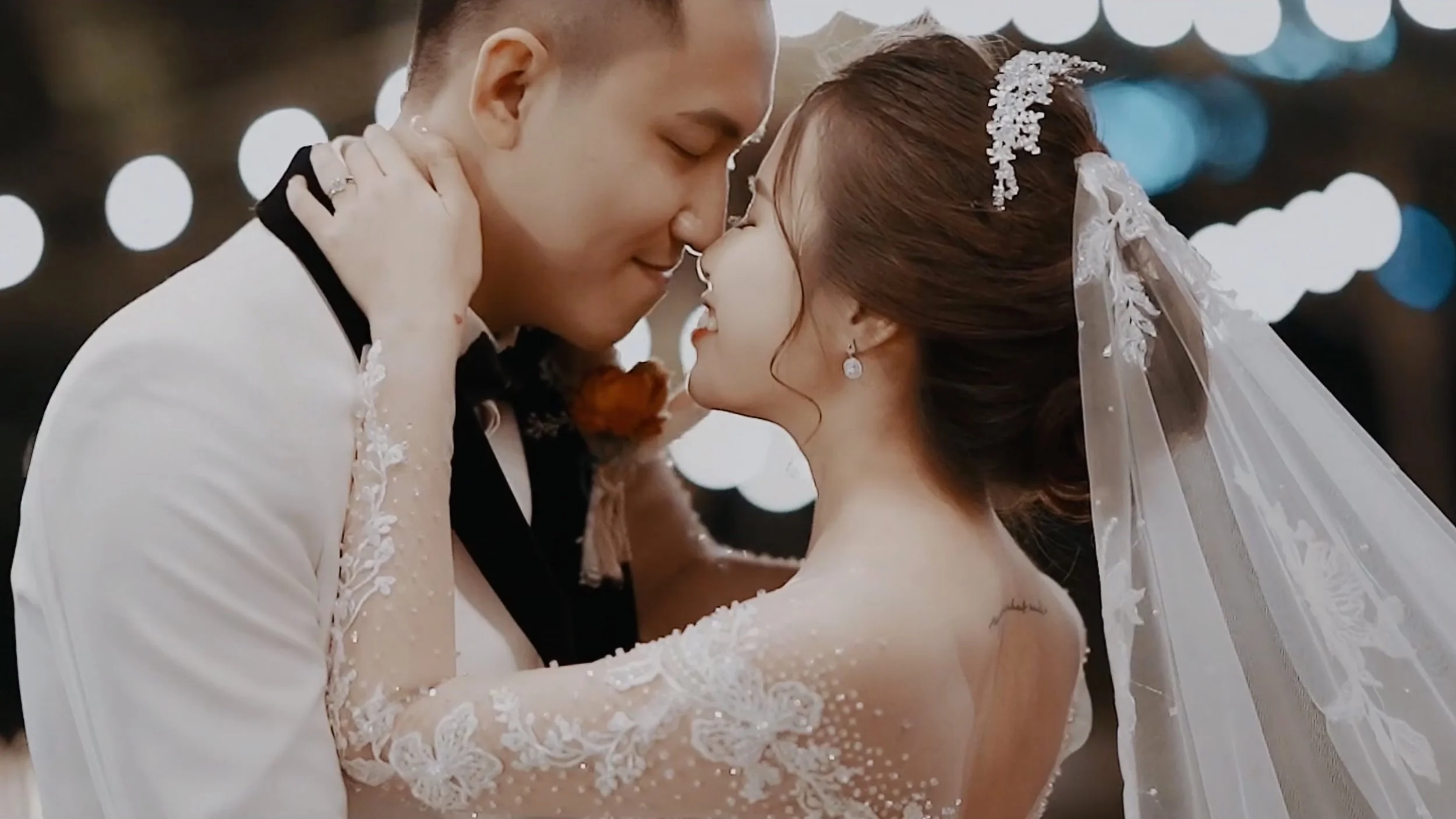 Thiep + Anh | Intimate Wedding in JW Marriott Ha Noi