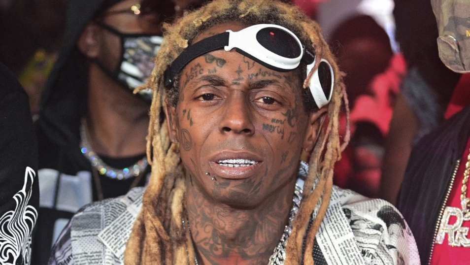 Lil Wayne Confirms "Tha Carter VI" Is In The Works 