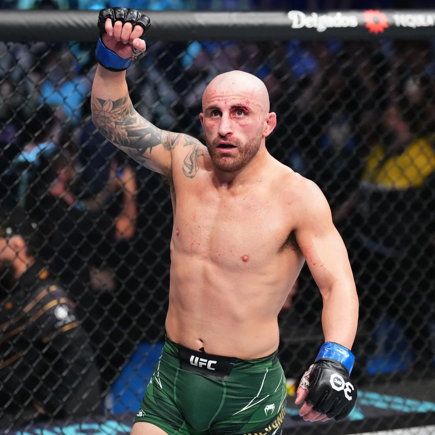Alexander Volkanovski Defends Featherweight Title with Dominant TKO Victory Over Rodriguez