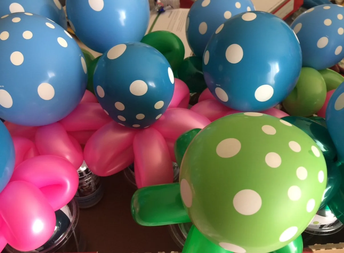 Table Top Centerpieces Balloons Yosh Easter Eggs