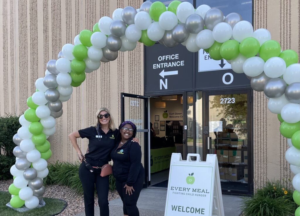 Balloon Arch Minnesota.jpeg