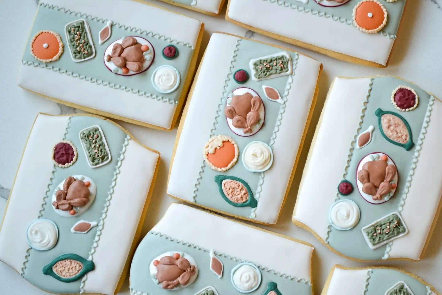 There&rsquo;s still time to order Thanksgiving cookies! Options are available on the website. Pick up locations in Warrenton and at Chick&rsquo;s Picks in Chantilly!
.
.
.
.
.
.
#steviscookies #cookier #virginiabakery #virginiacookier #decoratedcooki