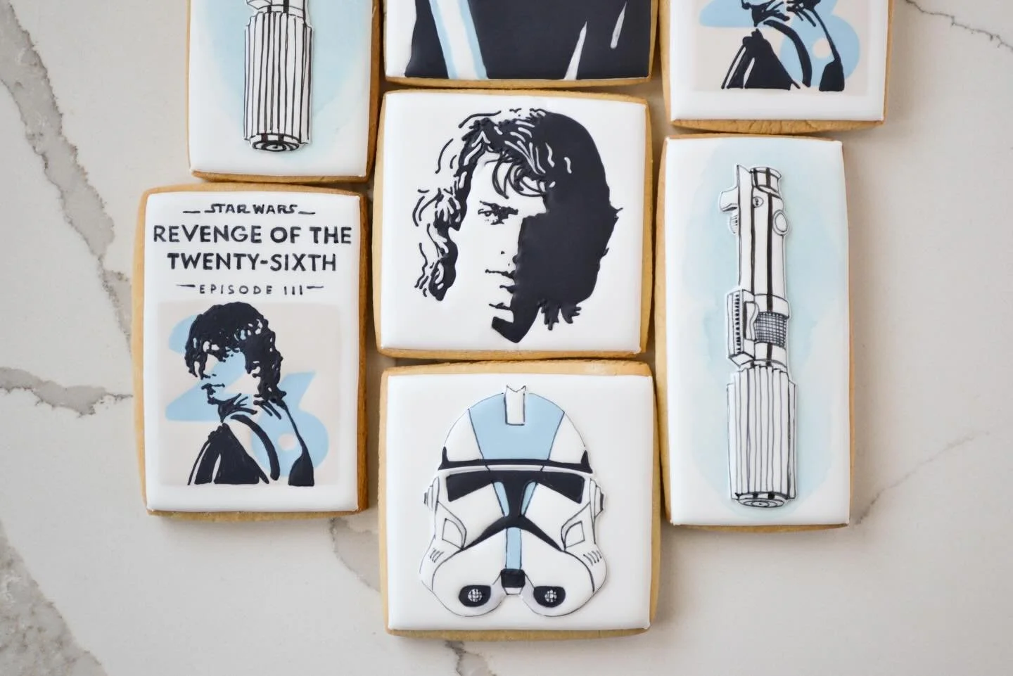 May the 4th be with you. 

#starwarscookies #maythe4thbewithyou #visitfauquier #idontlikesand