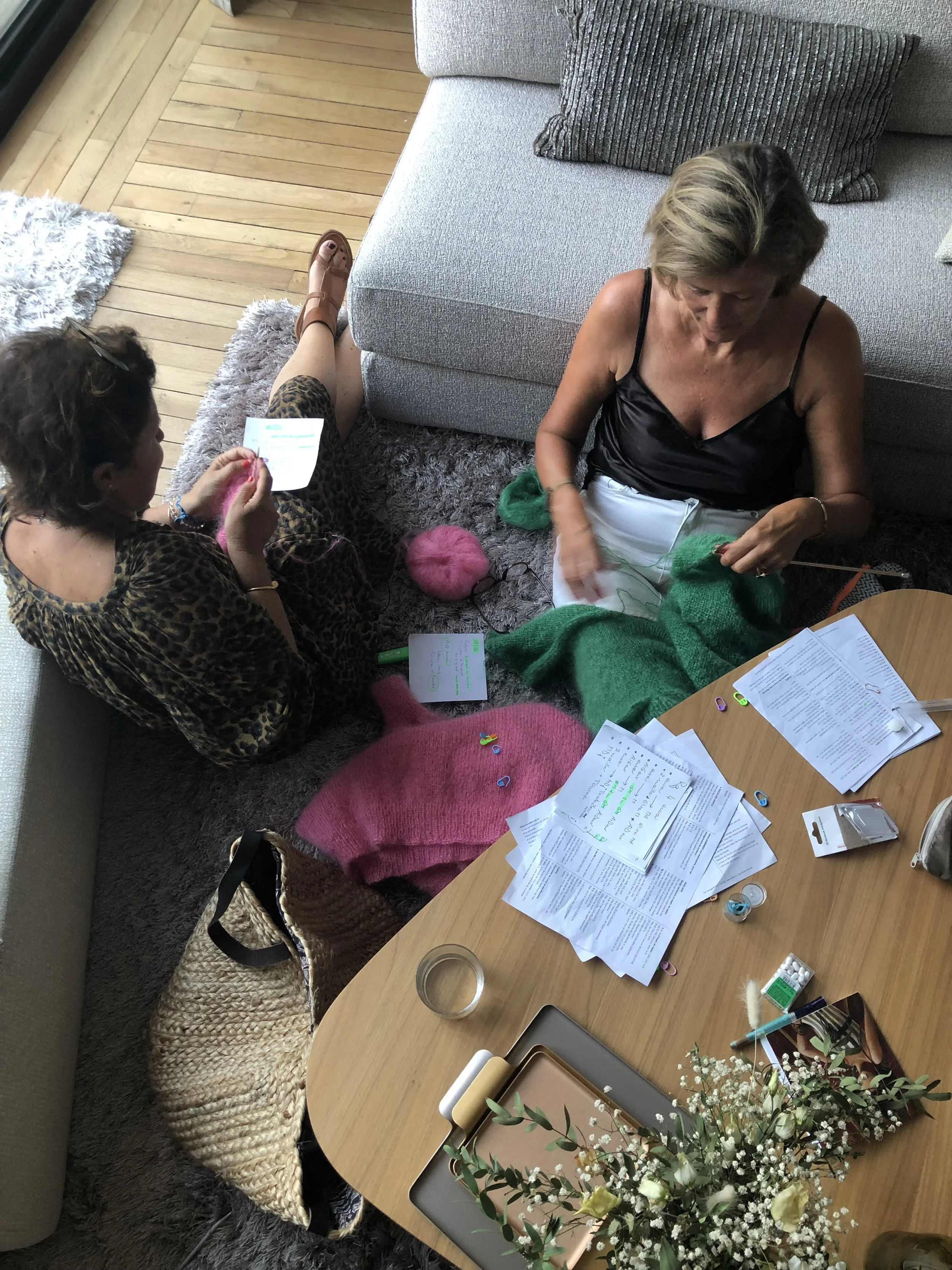 atelier tricot en petit groupe à Nantes apprentissage du tricot