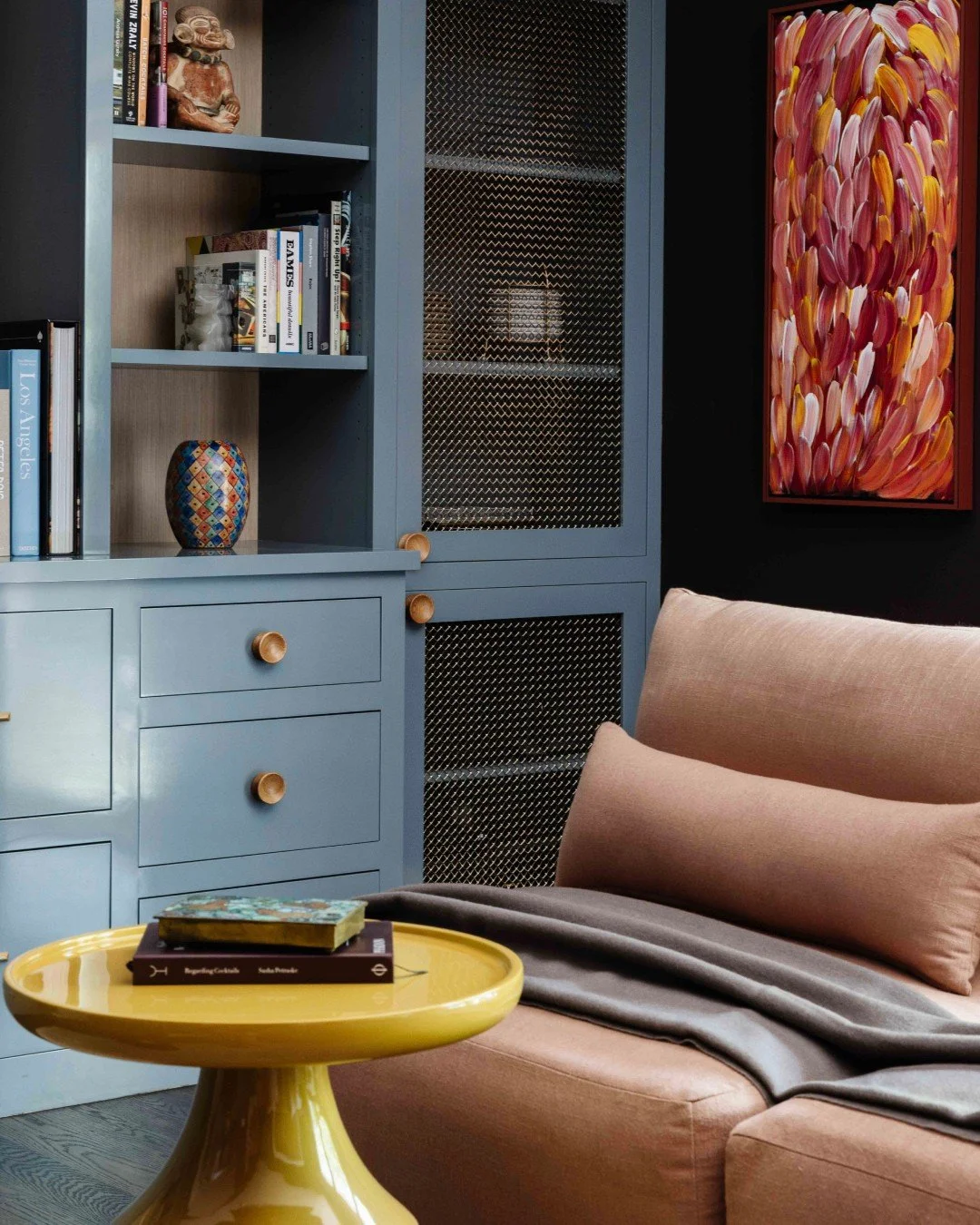 As soon-to-be empty nesters with an affinity for jazz and an appreciation for craftsmanship at every level, our latest project represents a fresh start for this new chapter of our clients' lives. Curated Craftsman incorporates our clients' thoughtful