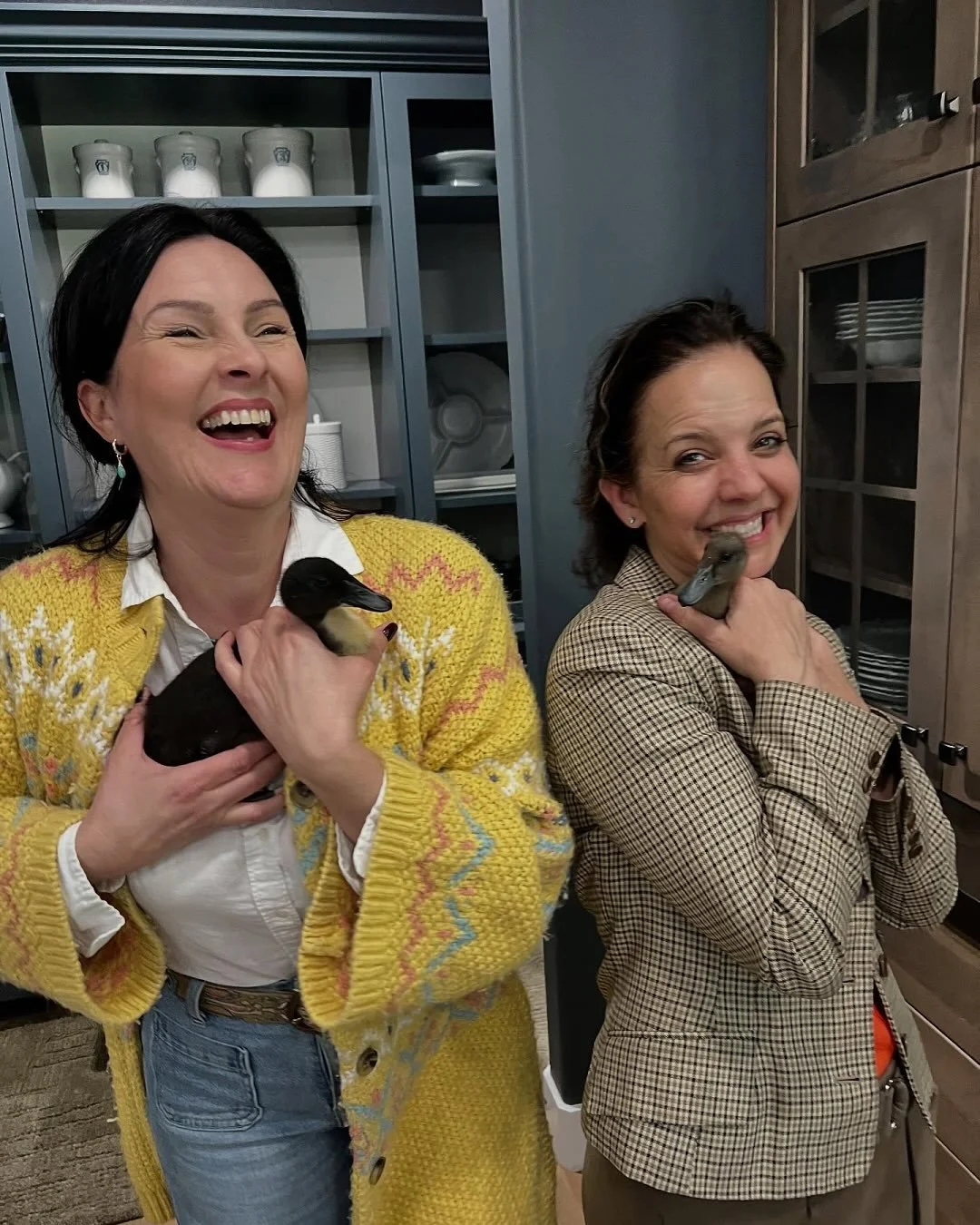 The dreamiest team. 💞 We&rsquo;ll never pass up a moment for gratitude, and today, we&rsquo;re feeling extra thankful for our community.

 The best part of building Kristen Elizabeth Design is the network of incredible clients, craftspeople, and cre