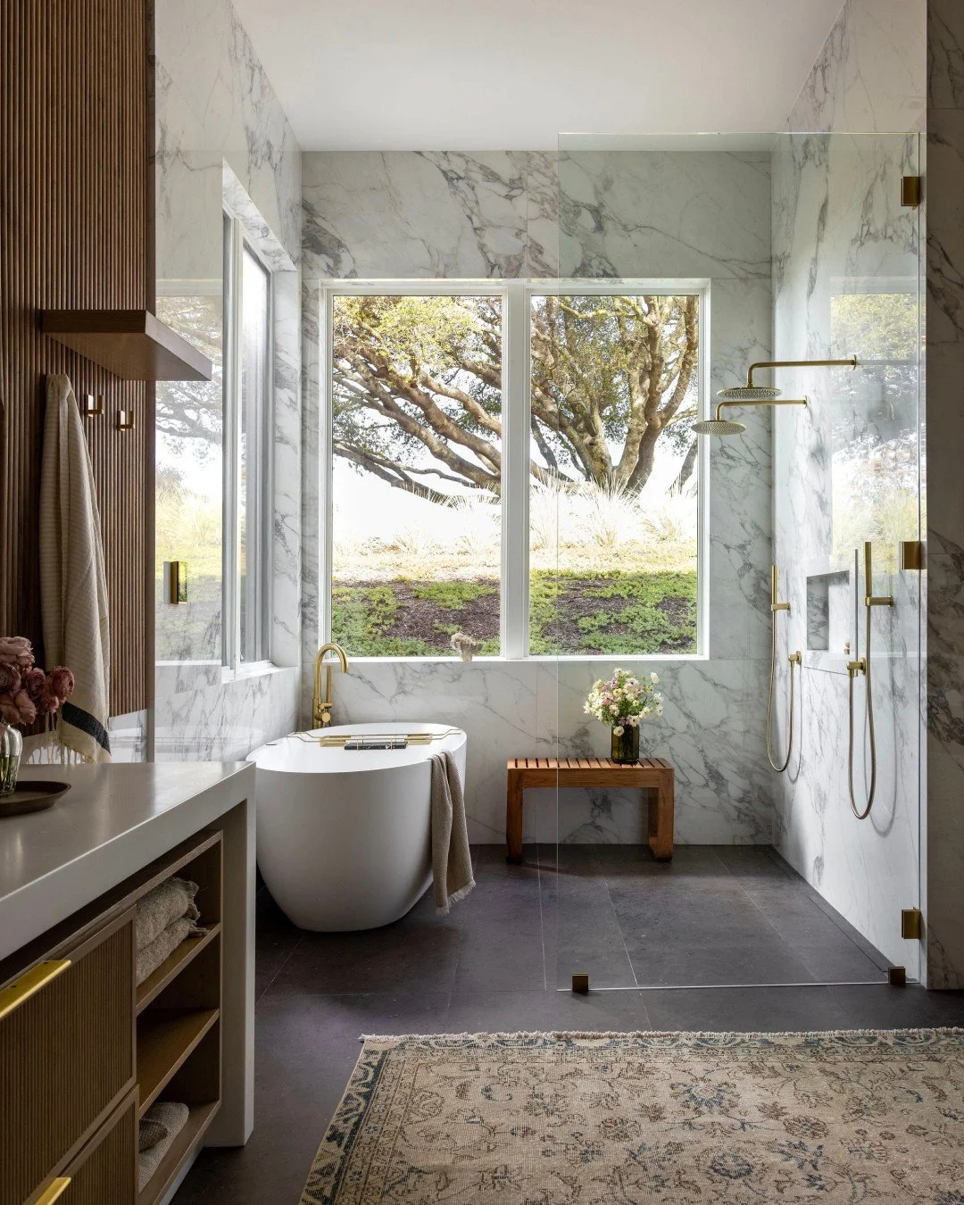 Terra Moda is an exercise in restraint. ⁠
⁠
With a home of this scale, what's often most powerful is what is left behind, leaving space for the craftsmanship of each detail to speak for itself. We approached the primary bathroom as a composition rath