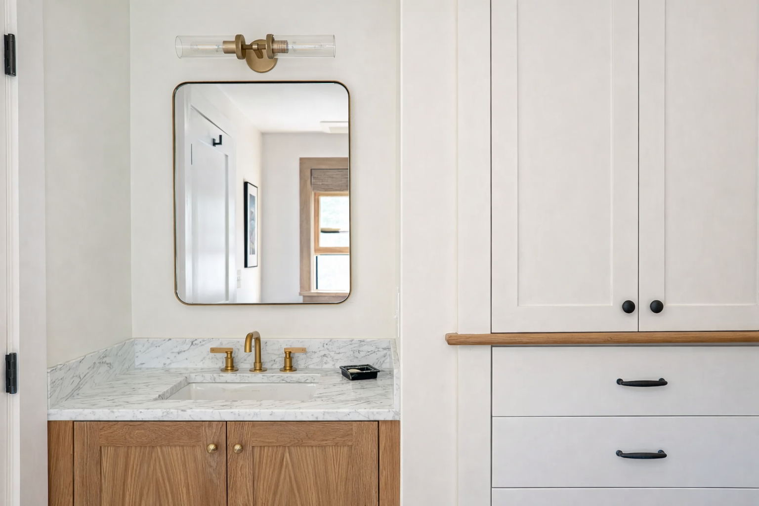 ChatGPT Image Jan 6, 2026, 02_16_19 PM.png