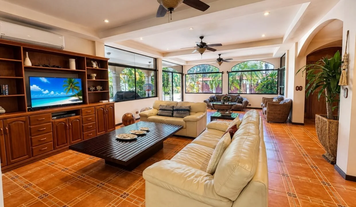 4House-34HP-1240x720.jpg